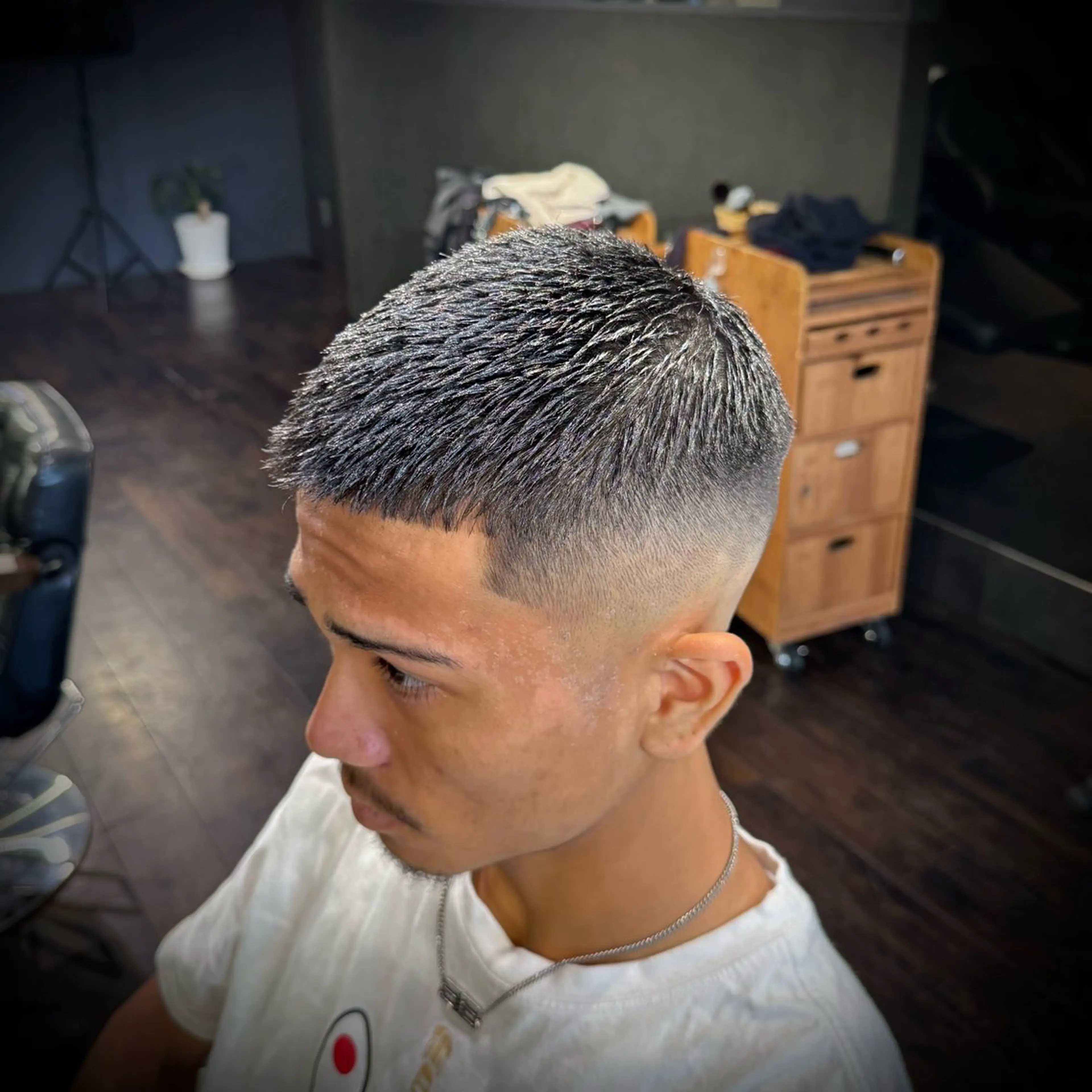 メンズ ボウズ フェードカット スキンフェード カット 【⛓️超メンズ特化 NAOTO⛓️】のヘアスタイル