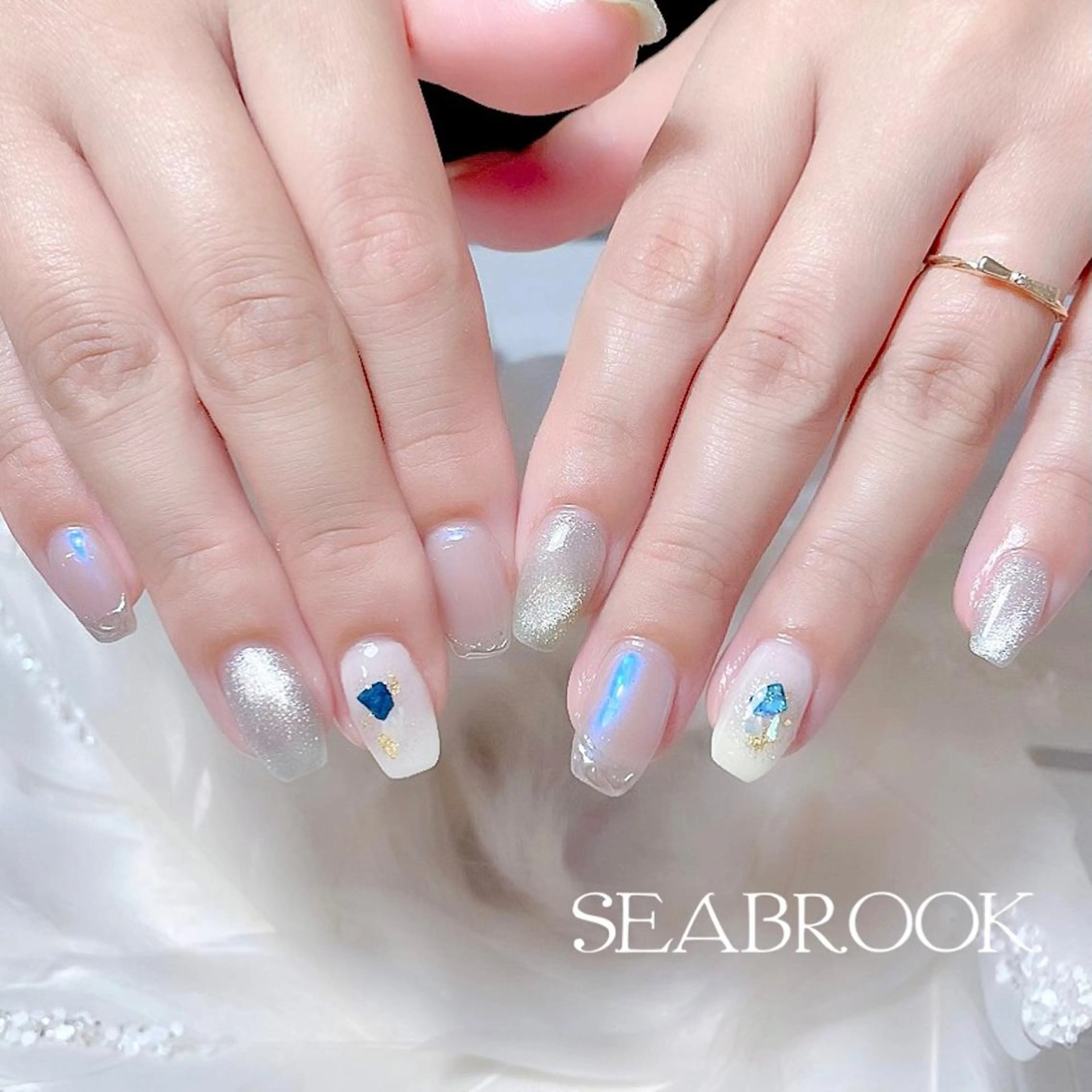 ネイル 鈴木 奈穂子のネイルデザイン