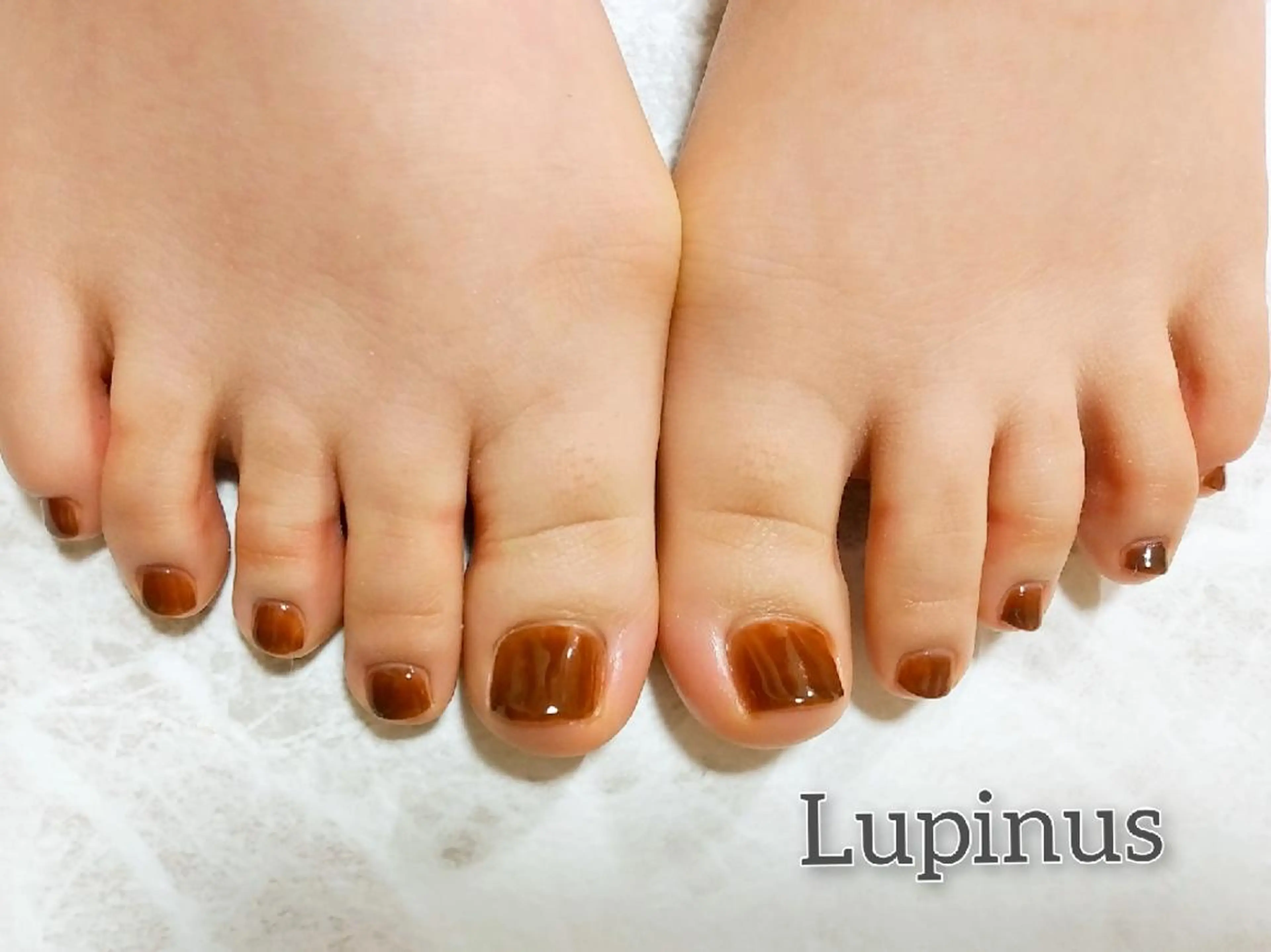 ネイル ワンカラーネイル ハンドネイル フットネイル Lupinus所属・Lupinus ルピナスのネイルデザイン