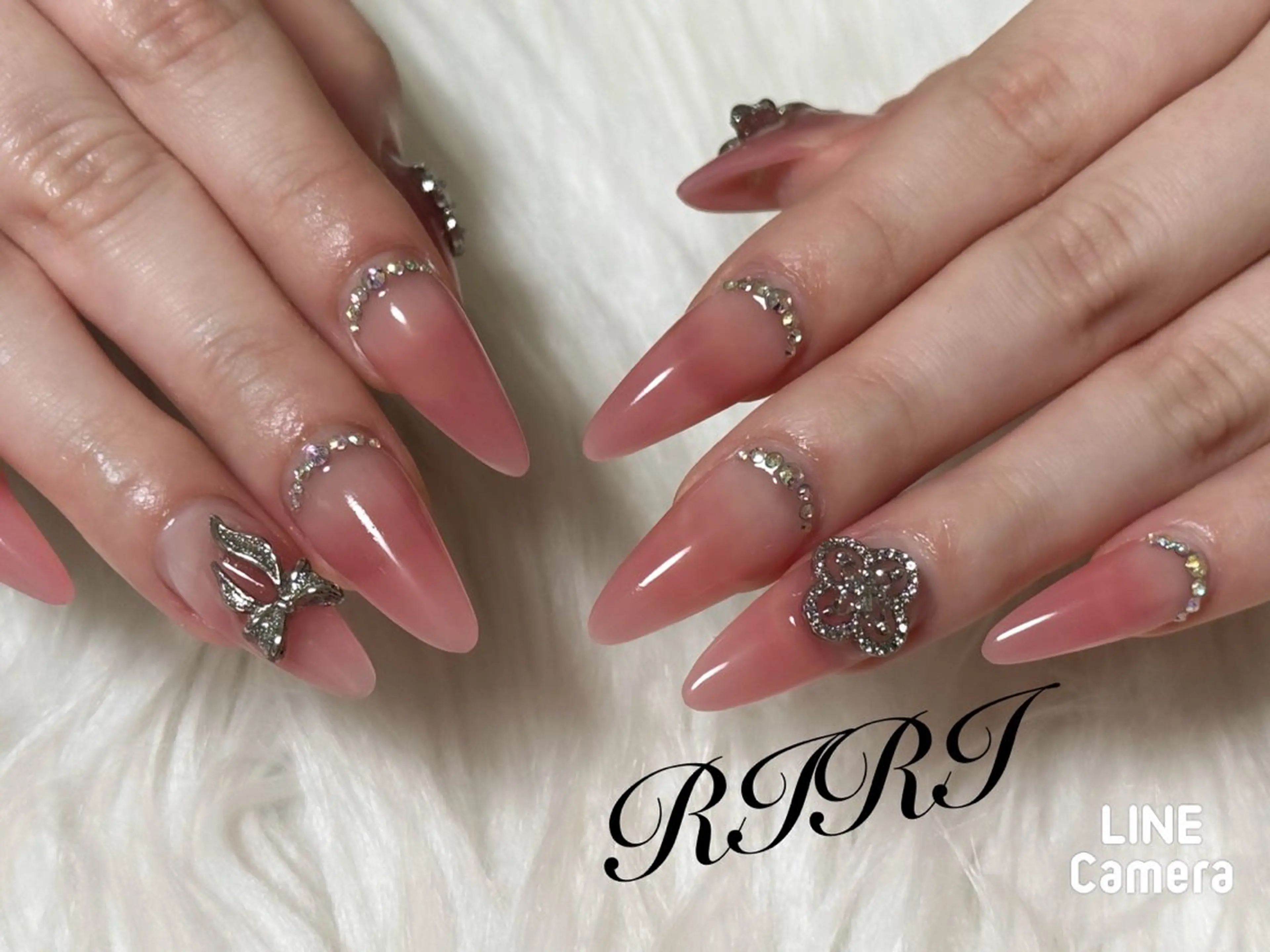 ネイル riri オーナーのネイルデザイン