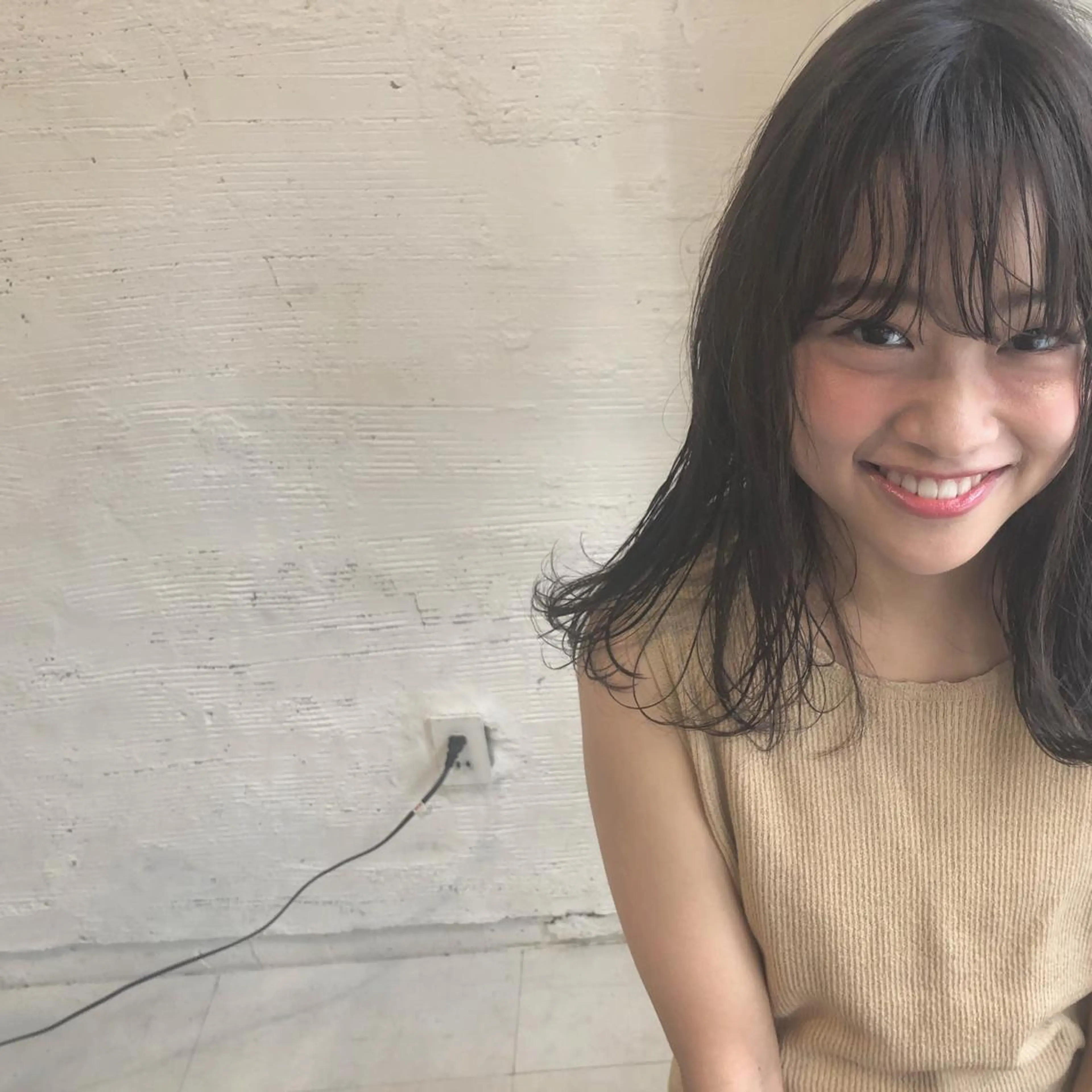 ミディアム カラー 江原 彩華のヘアスタイル