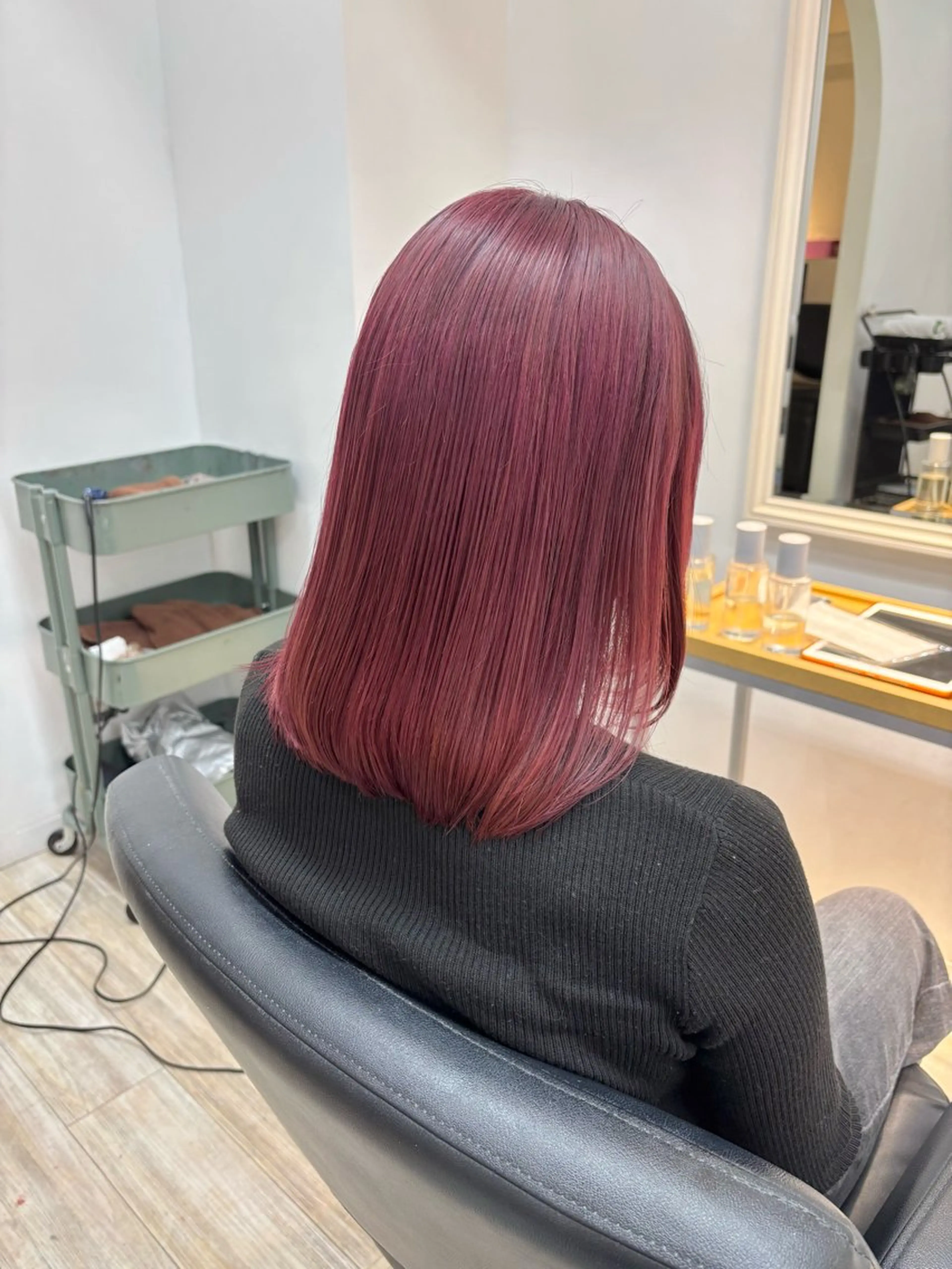 ミディアム カラー カット ヘアカラー トリートメント くさかみさき🌼暖色 /耳つぼ/オタク🌼のヘアスタイル