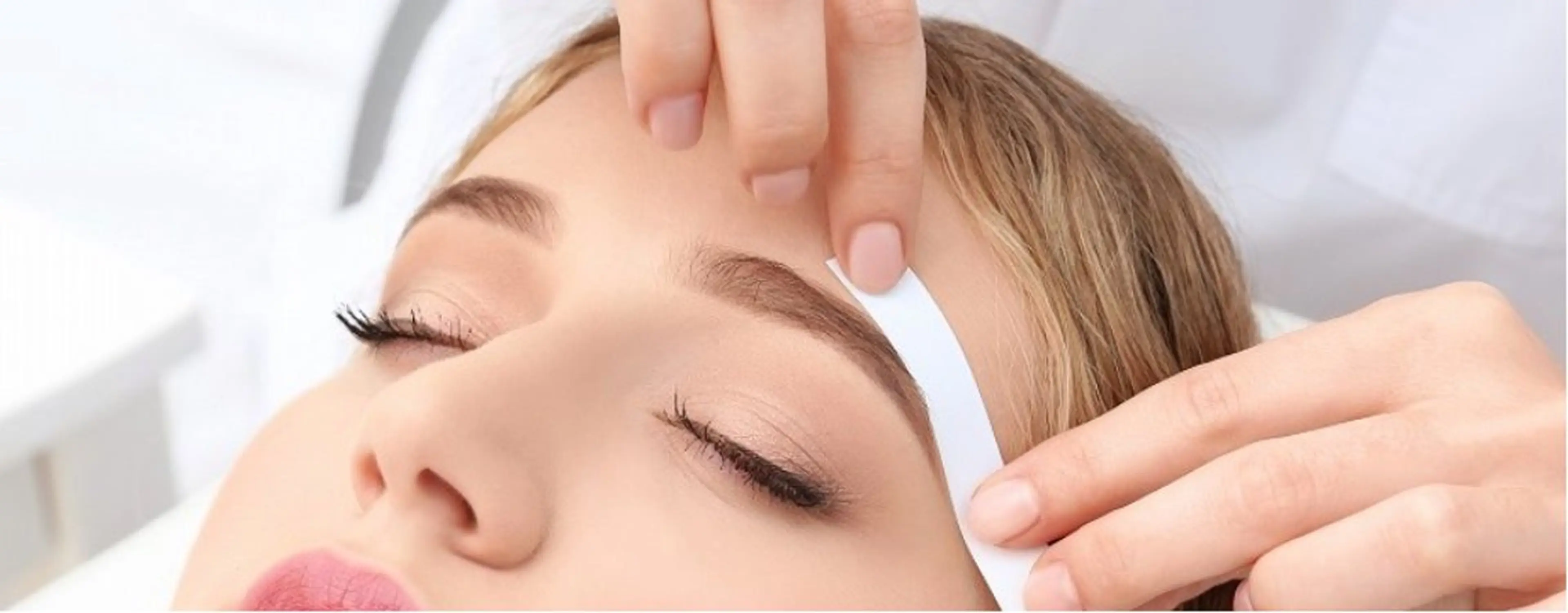 アイブロウWaxのモデル‼️（注意事項しっかりお読みください⚠️）平日11時​〜​15時の写真