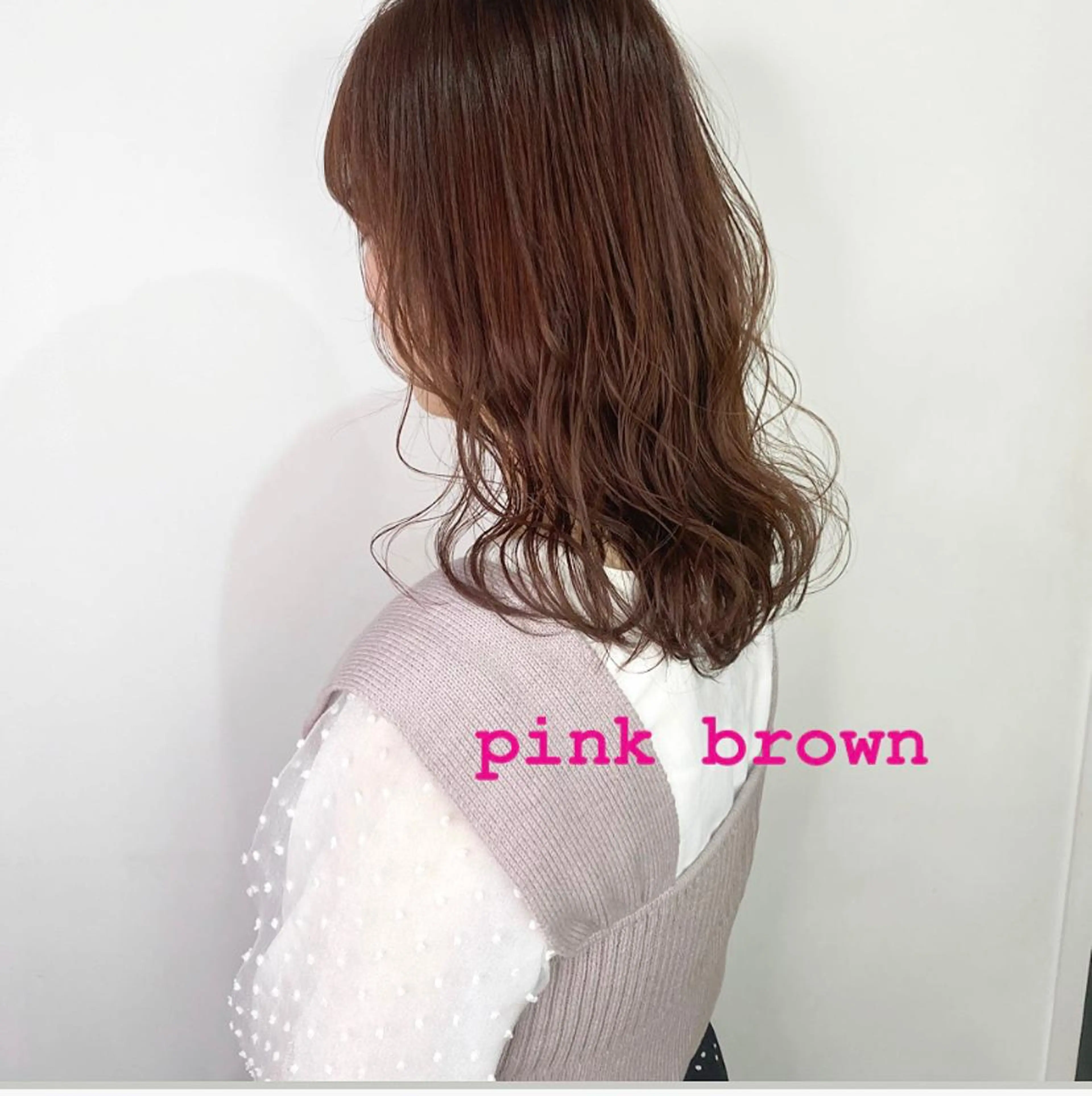 セミロング 家里 圭子のヘアスタイル