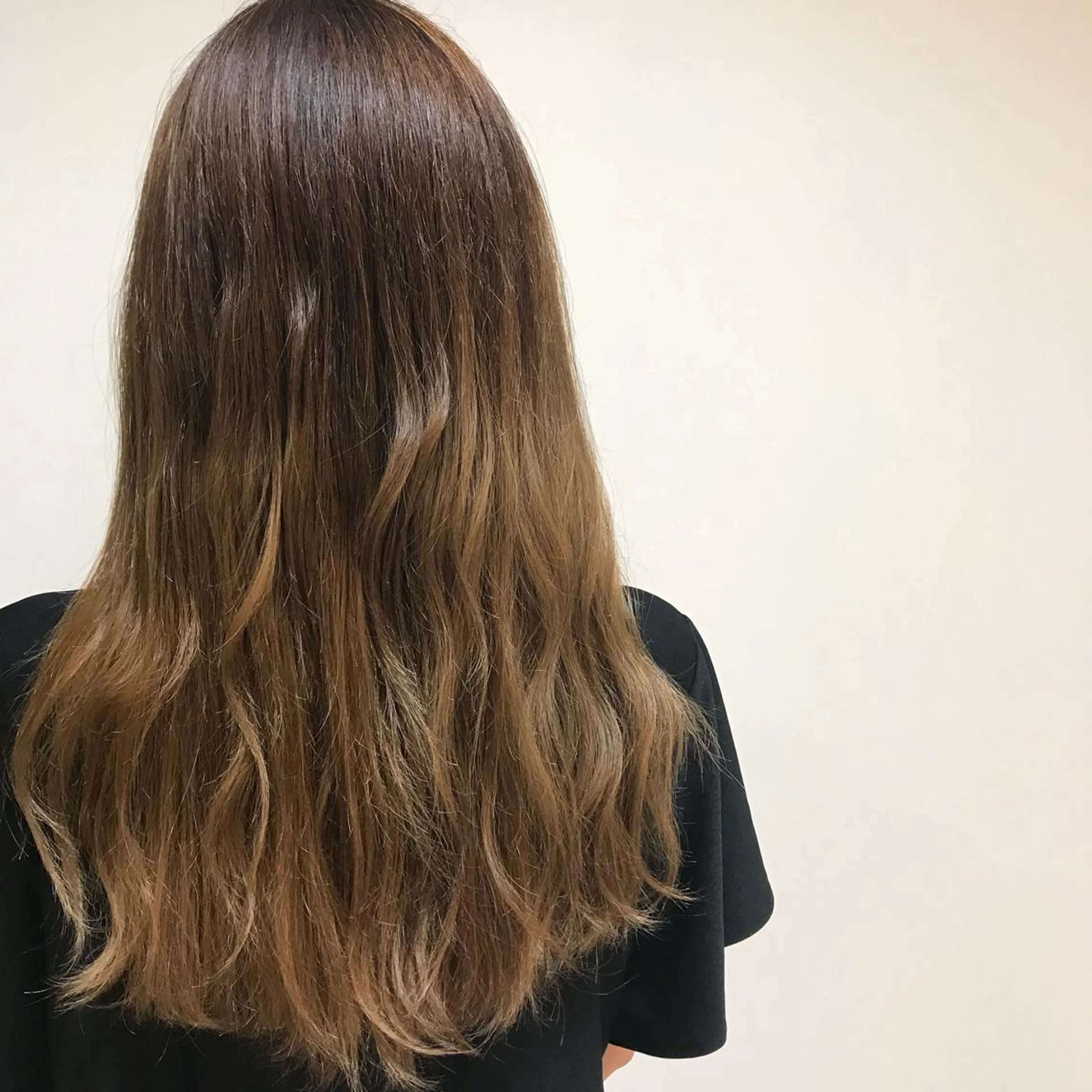 ロング 長井 麻帆のヘアスタイル