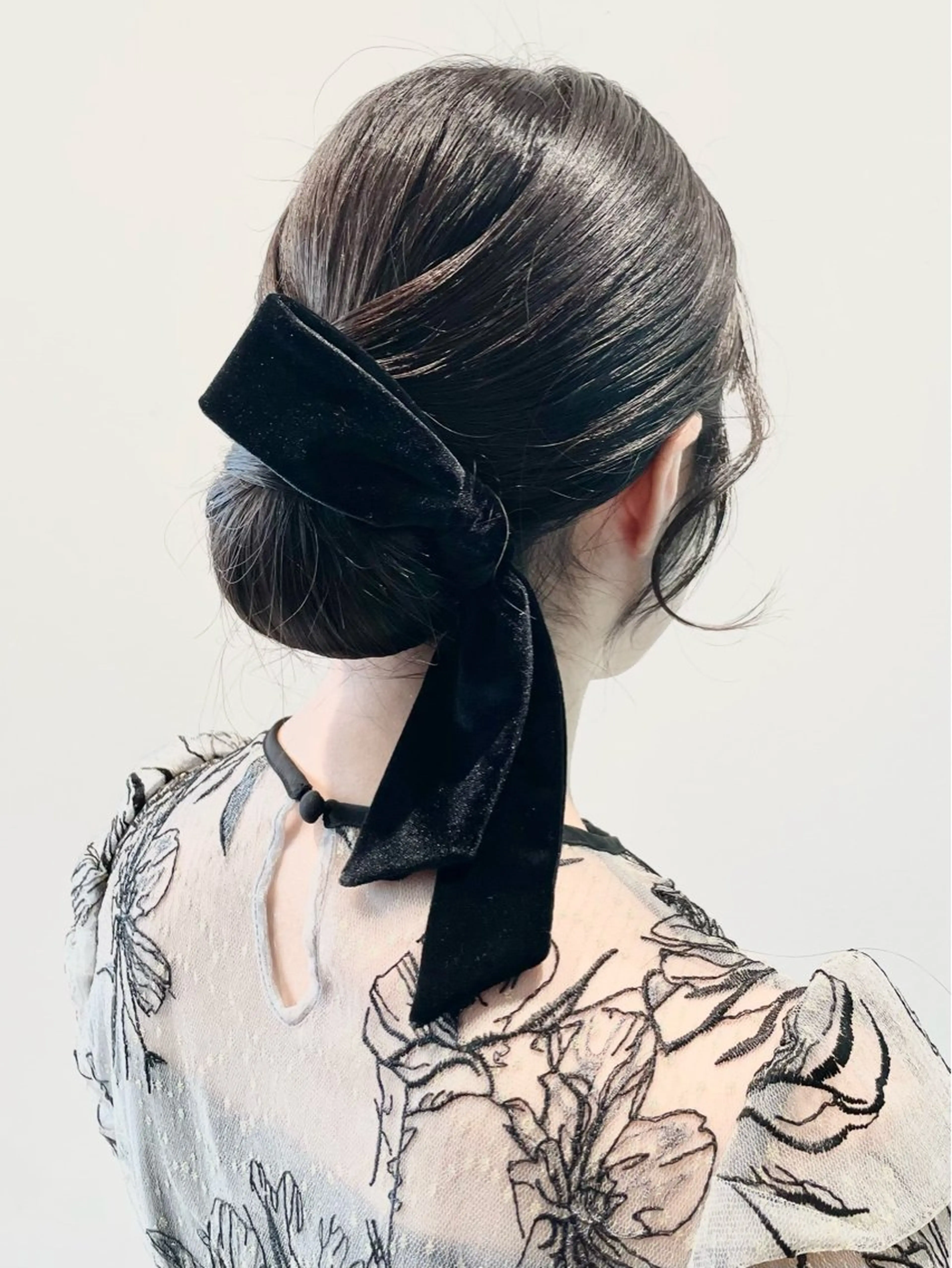 セミロング ヘアアレンジ ボブ 髪質改善 レイヤーカット 縮毛矯正 トリートメント ヘアセット LUCK 本厚木店のヘアスタイル