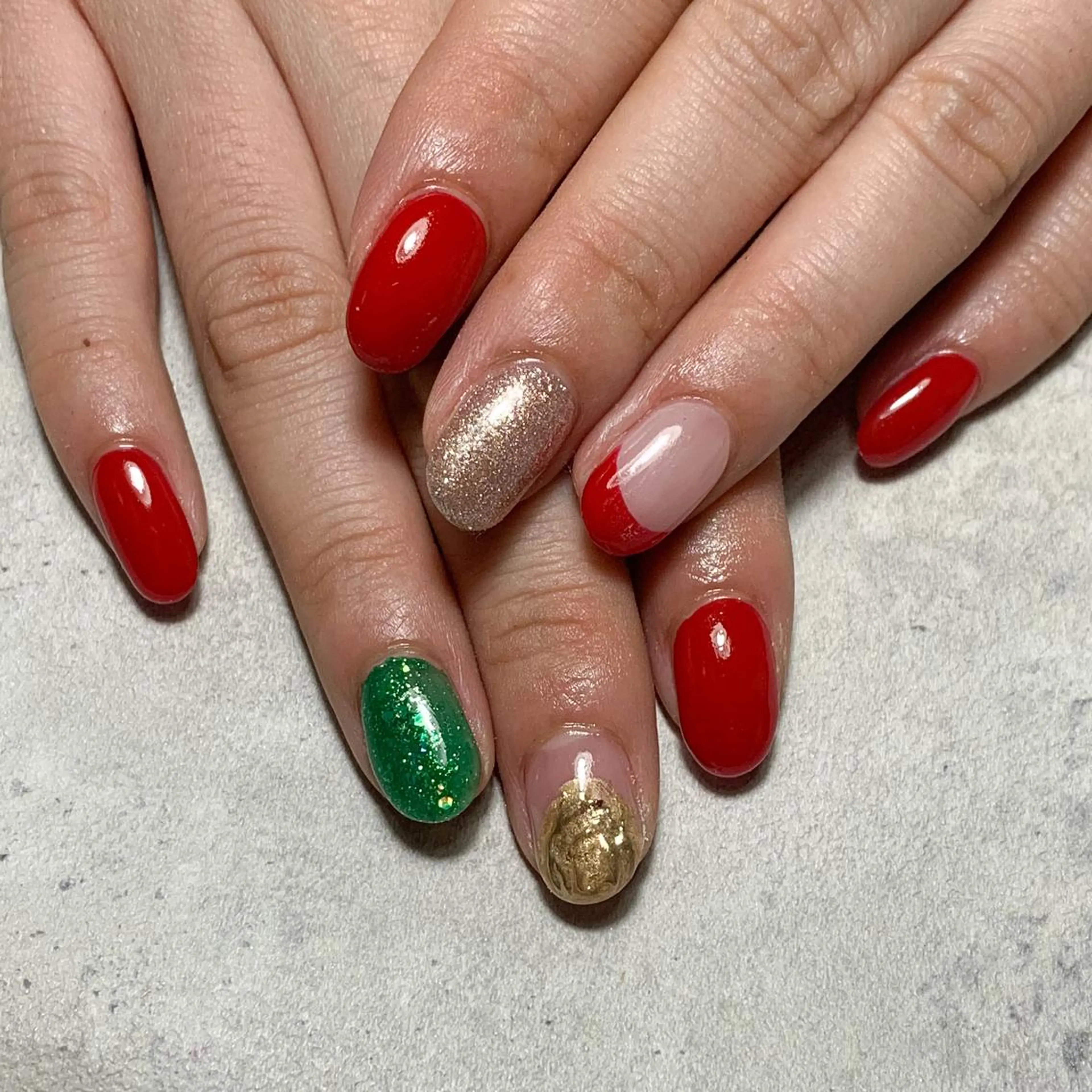 ネイル atelier　FIORITURA所属・FIORITURA aiのネイルデザイン