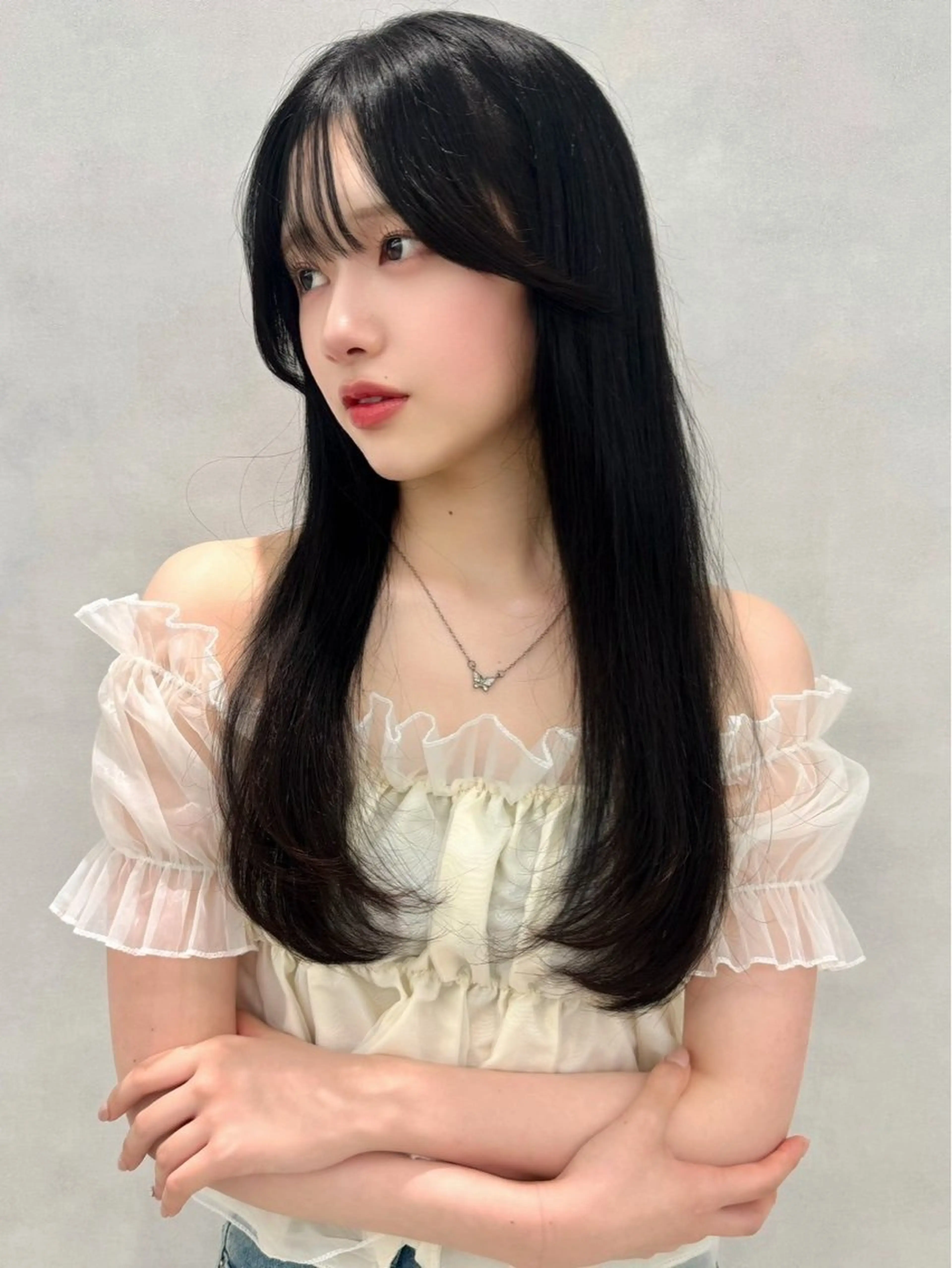 ロング パーマ ヘアアレンジ 顔周りカット 韓国風ヘア レイヤーカット 小顔カット ニュアンスパーマ カット 縮毛矯正 ✨レイヤー/ 透明感カラー✨冨永剛のヘアスタイル