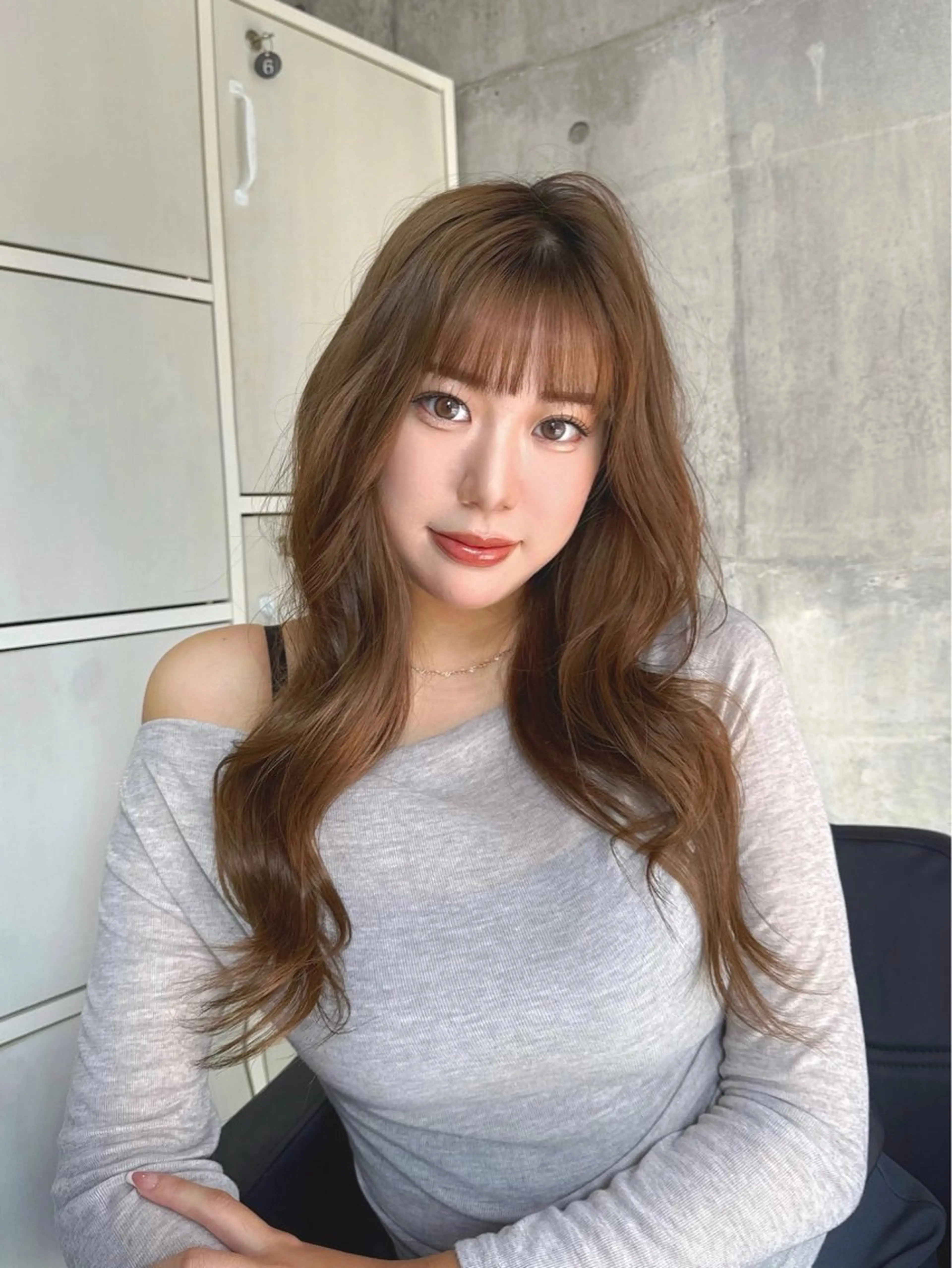 人気𝒎𝒆𝒏𝒖🪐【前髪カット➕カラー➕3stepトリートメント】の写真