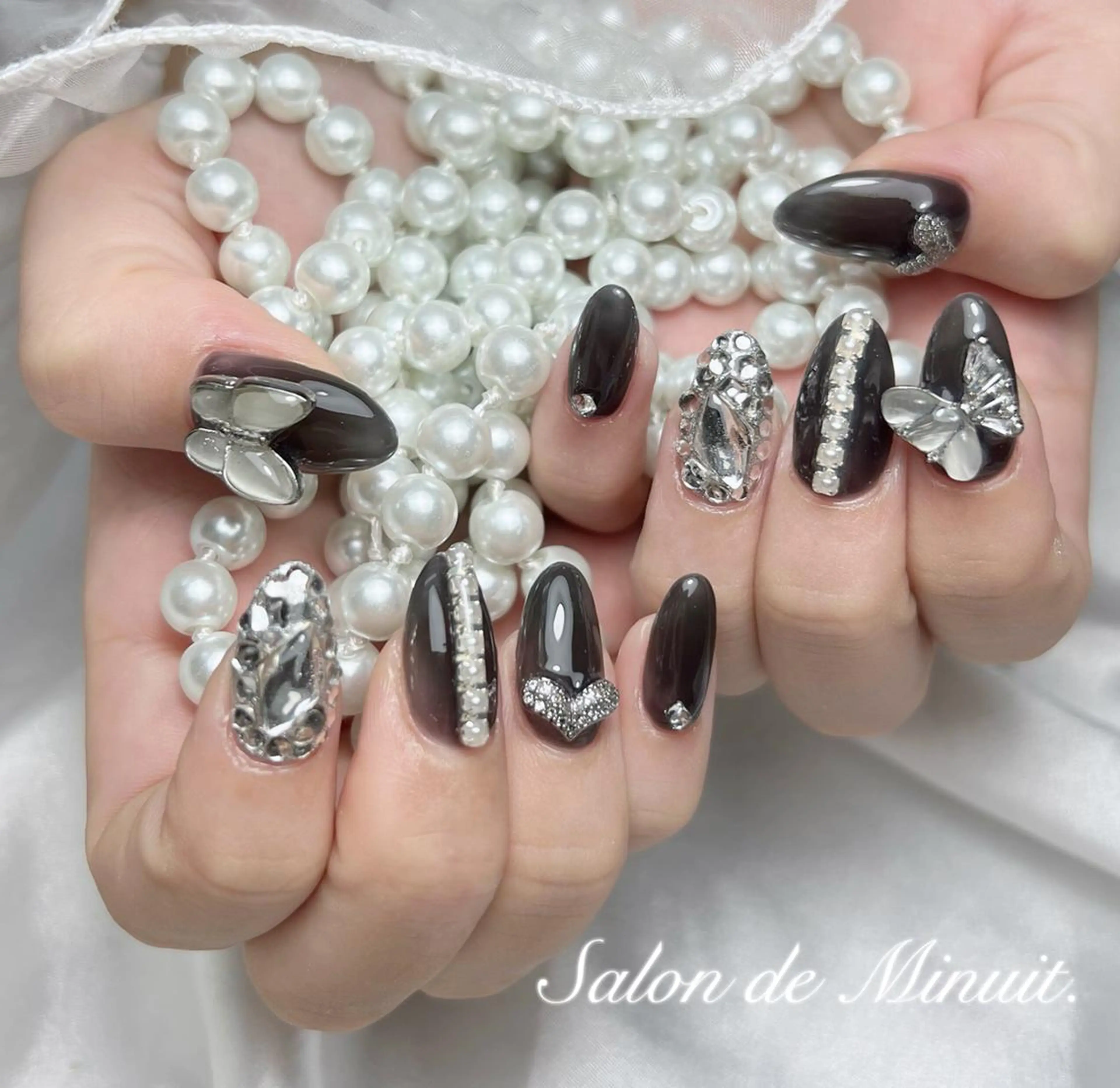 ネイル Momo 🤍のネイルデザイン