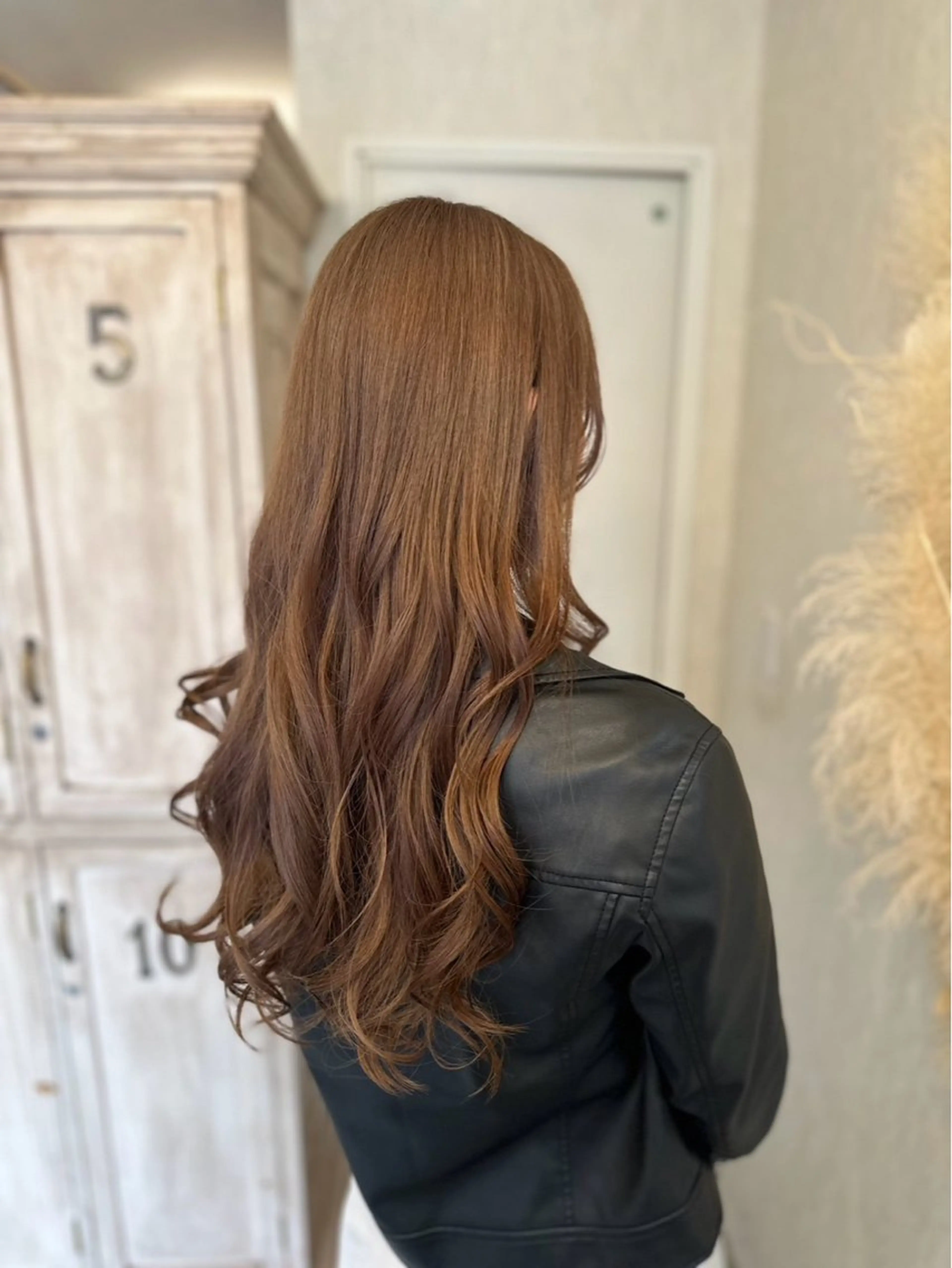 カラー ブラウンカラー オリーブカラー 中田 渚のヘアスタイル