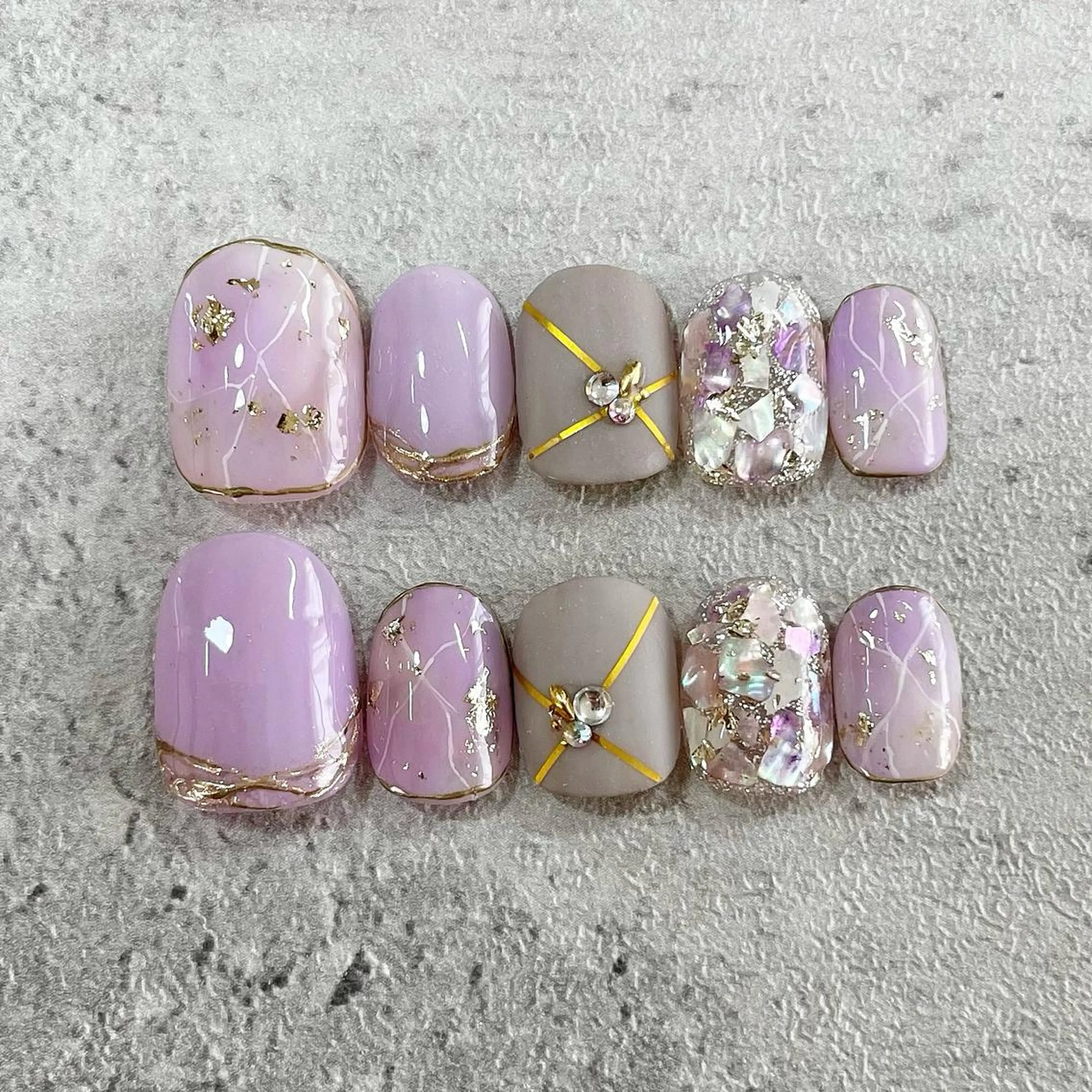 ネイル 成人式 ネイルチップ 東 千夏のネイルデザイン