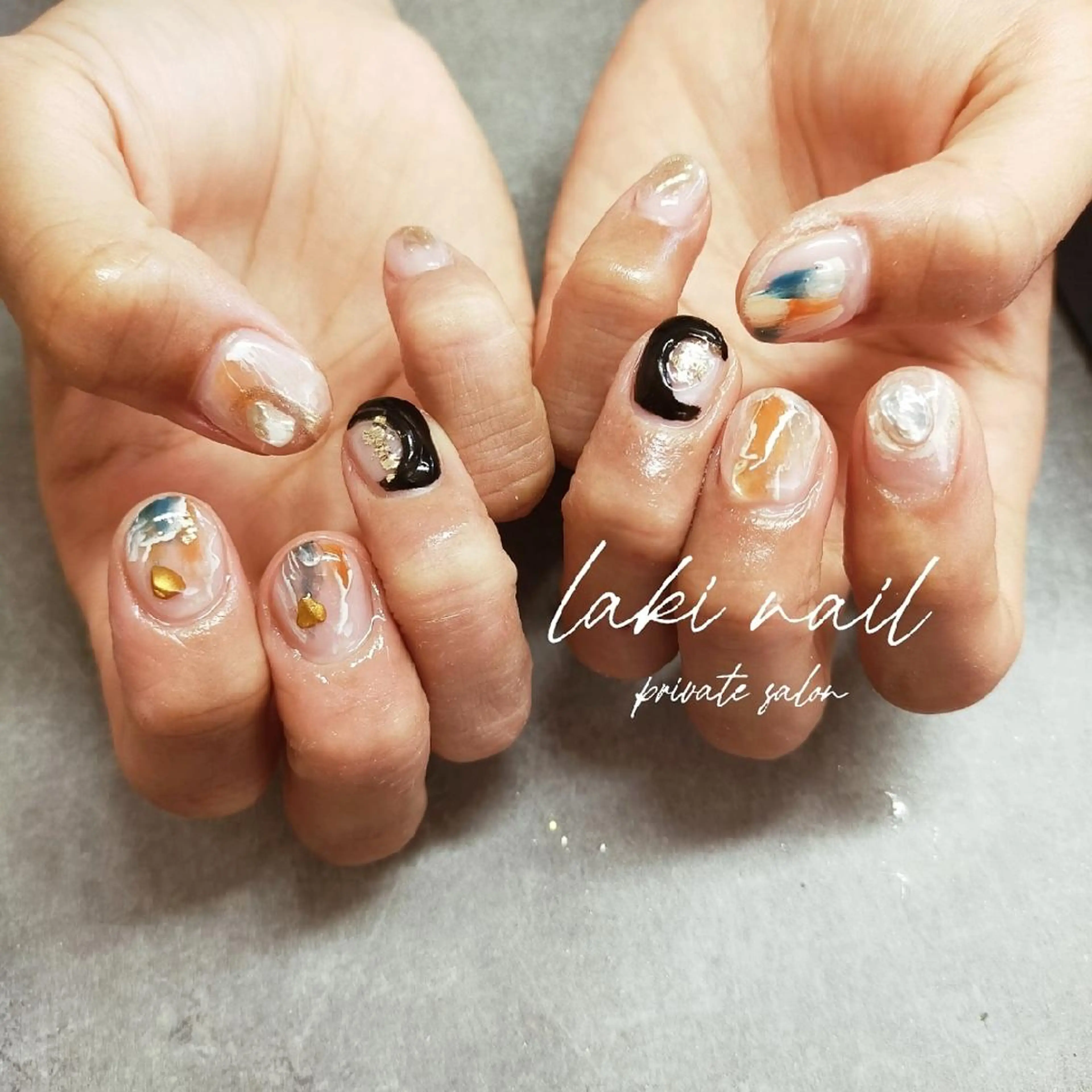 ネイル クリアネイル ニュアンスネイル ショートネイル ハンドネイル by lakiのネイルデザイン