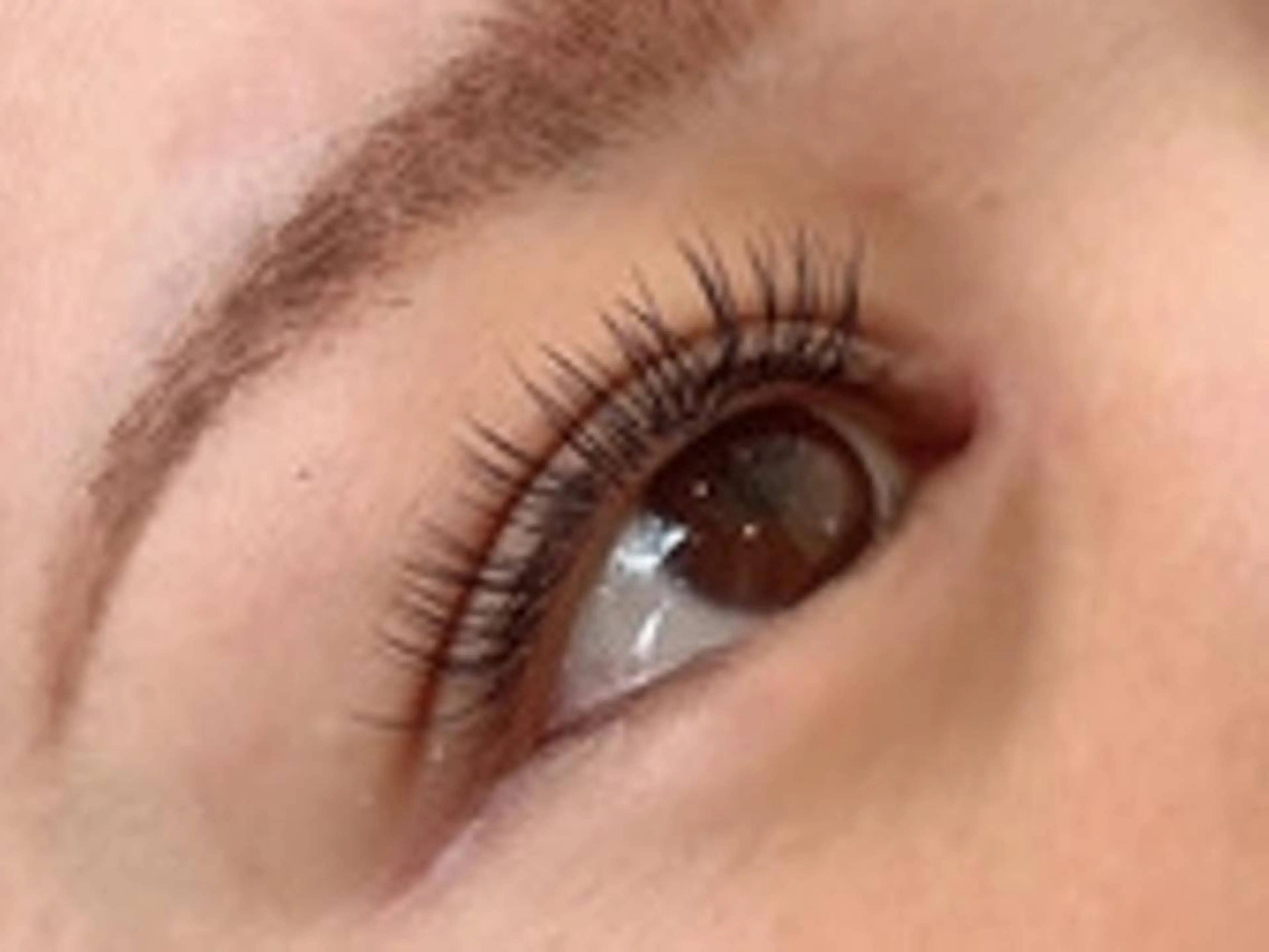 マツエク・マツパ マリアージュ所属・マリアージュ 安藤のマツエク・マツパデザイン