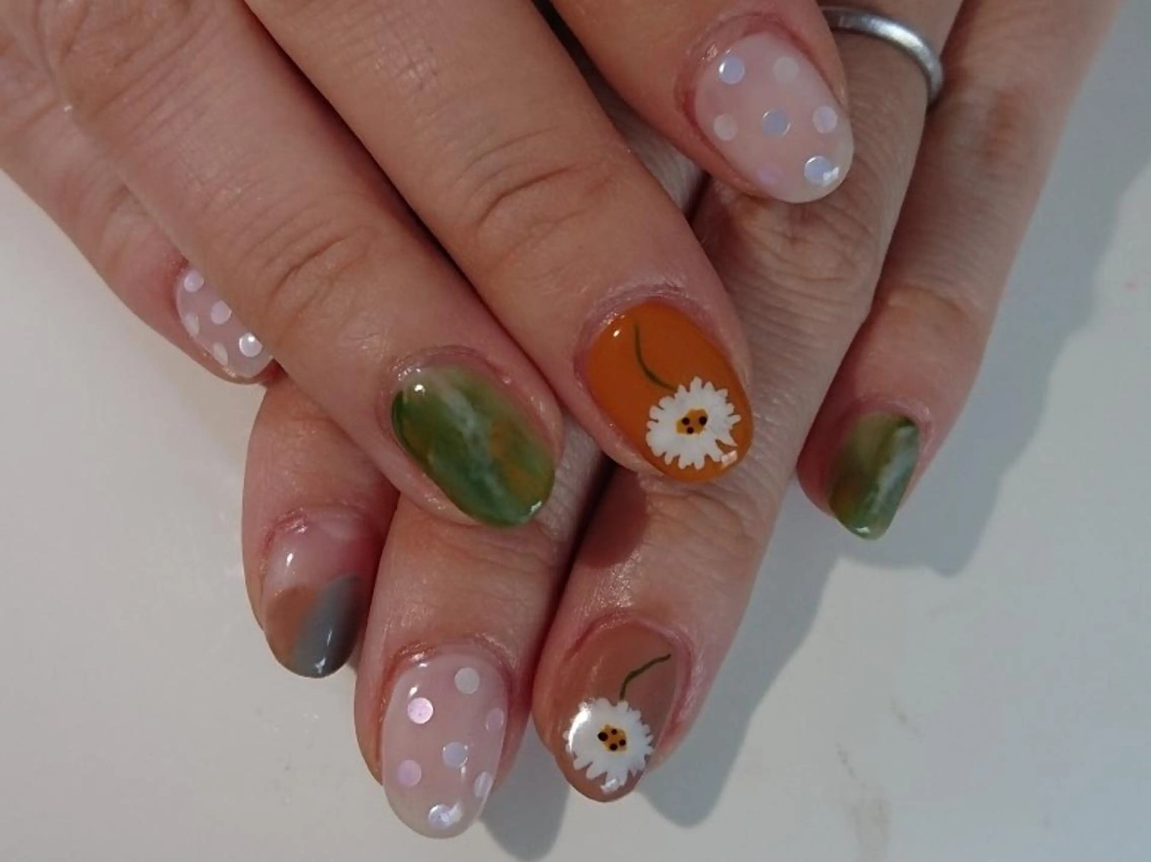 ネイル 花田 茜のネイルデザイン