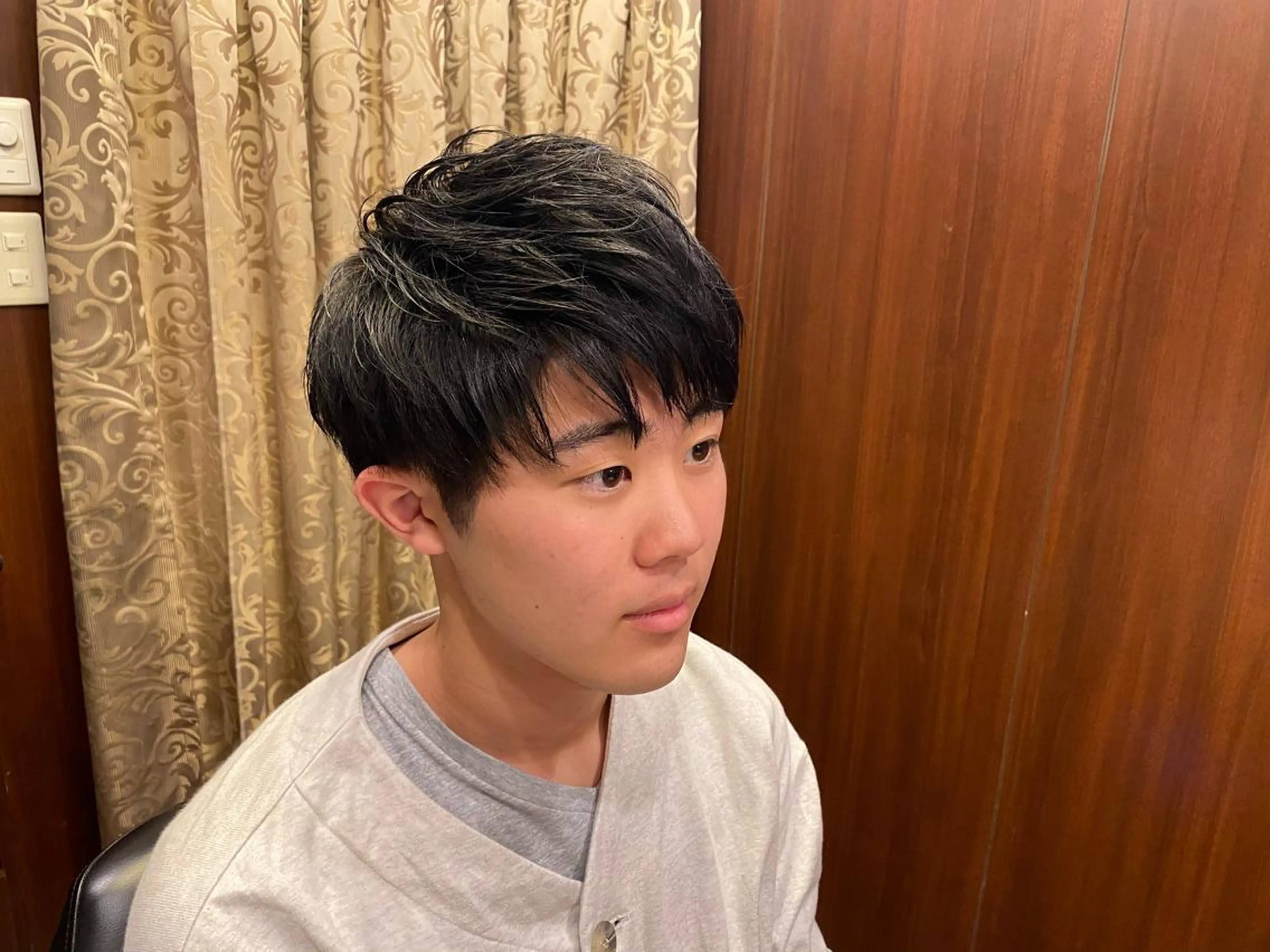 ショート メンズ 浅見 天翔のヘアスタイル