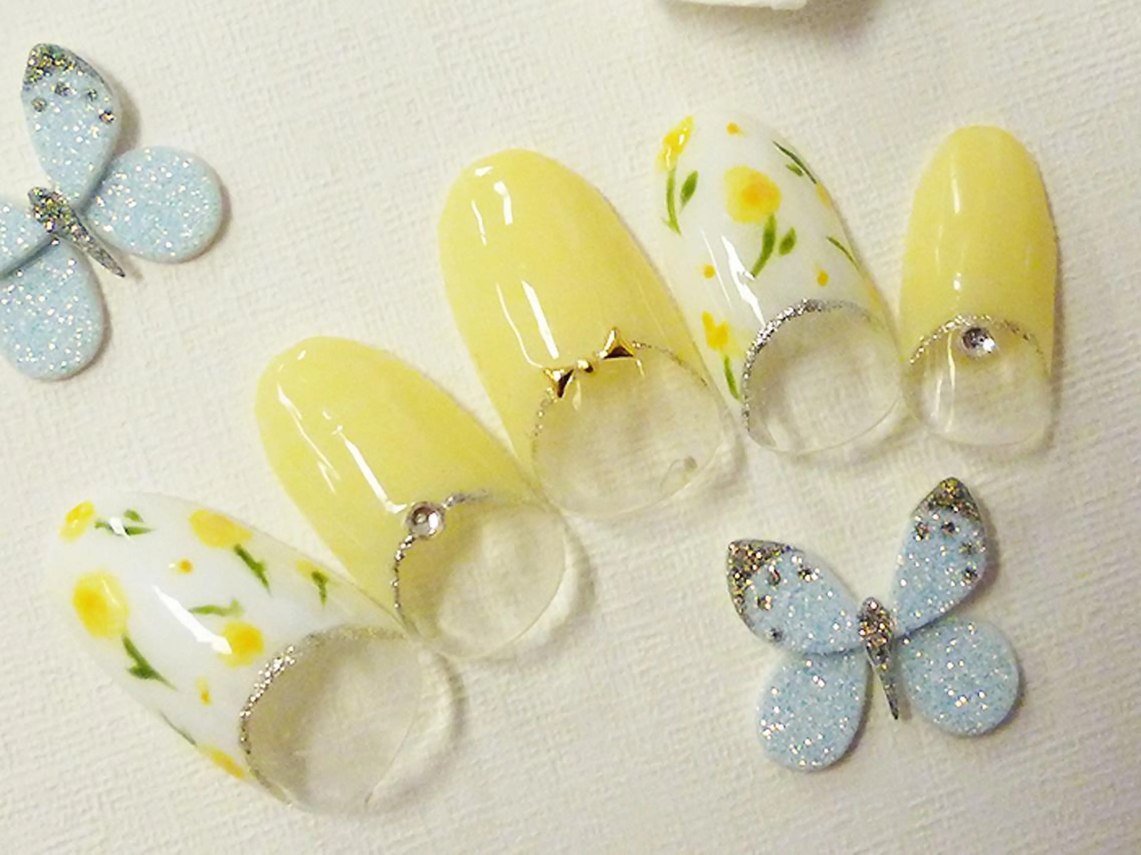 ネイル ネイルサロン レアリッチのネイルデザイン