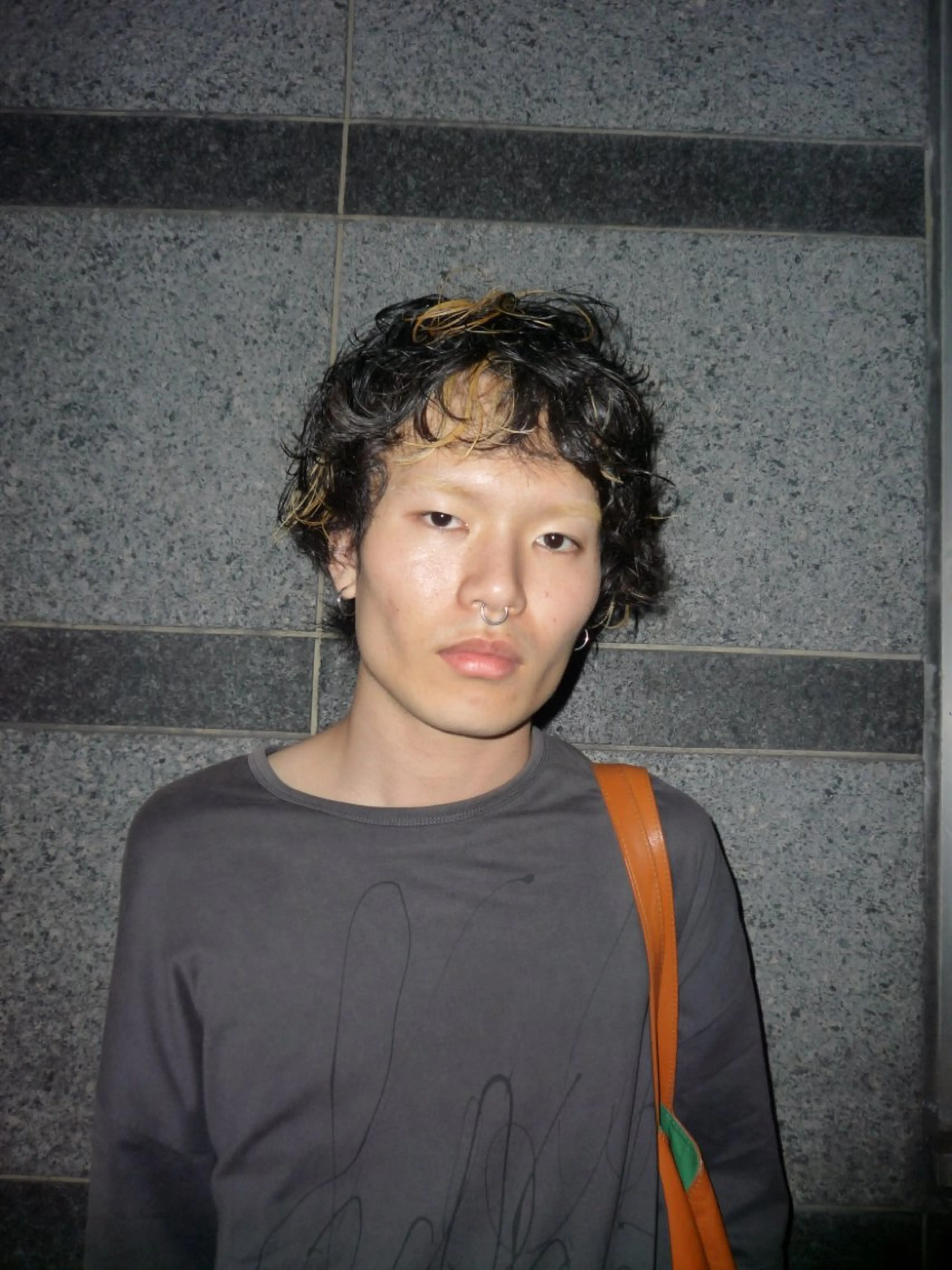 ショート カラー メンズ メンズブリーチ ブリーチ GIVET所属・心斎橋/ハイトーン/ レイヤーカットのヘアスタイル