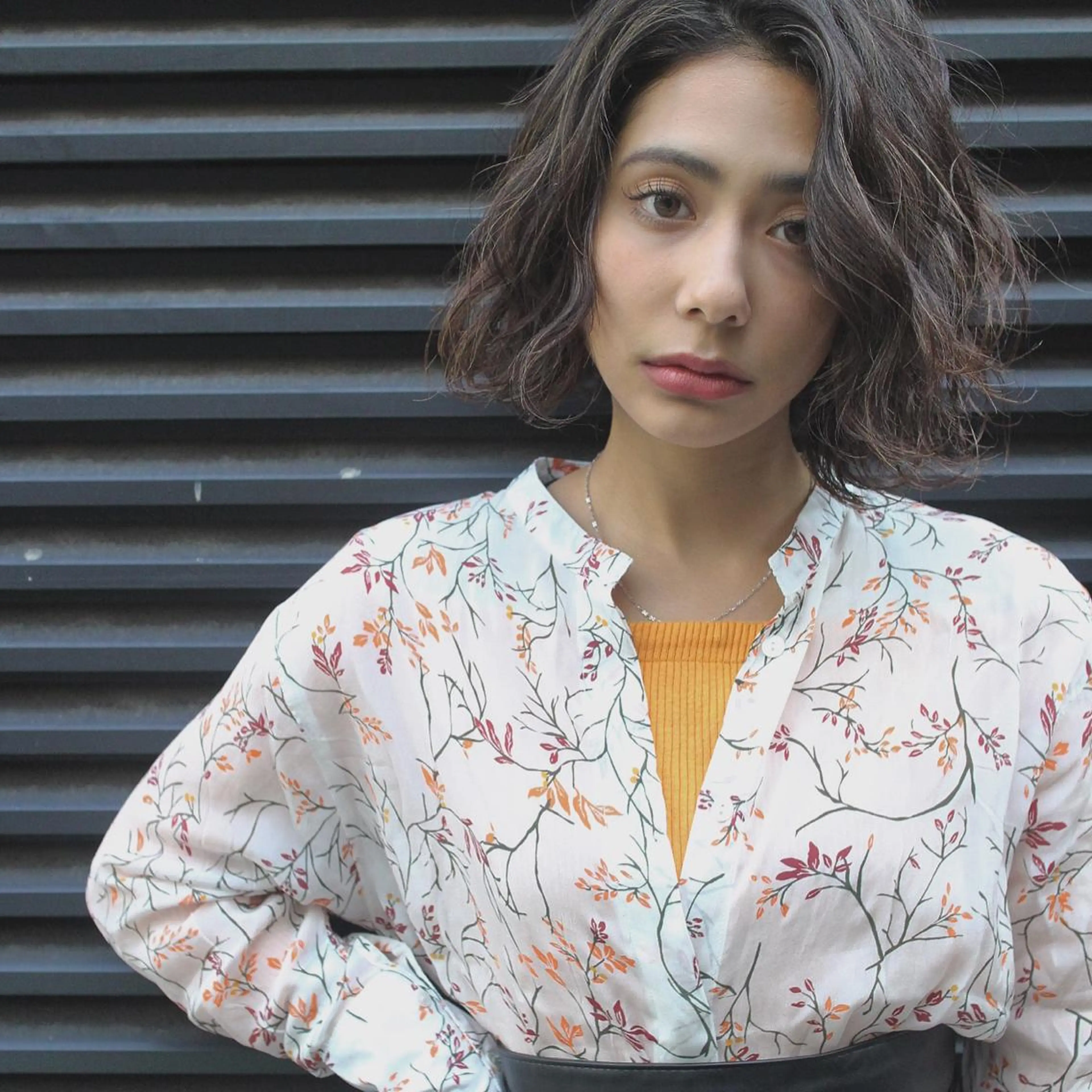 ショート ボブ 外国人風カラー ハイライト 髪質改善 韓国風ヘア ハリウッドブロウ LAID BACKの眉毛・アイブロウイメージ