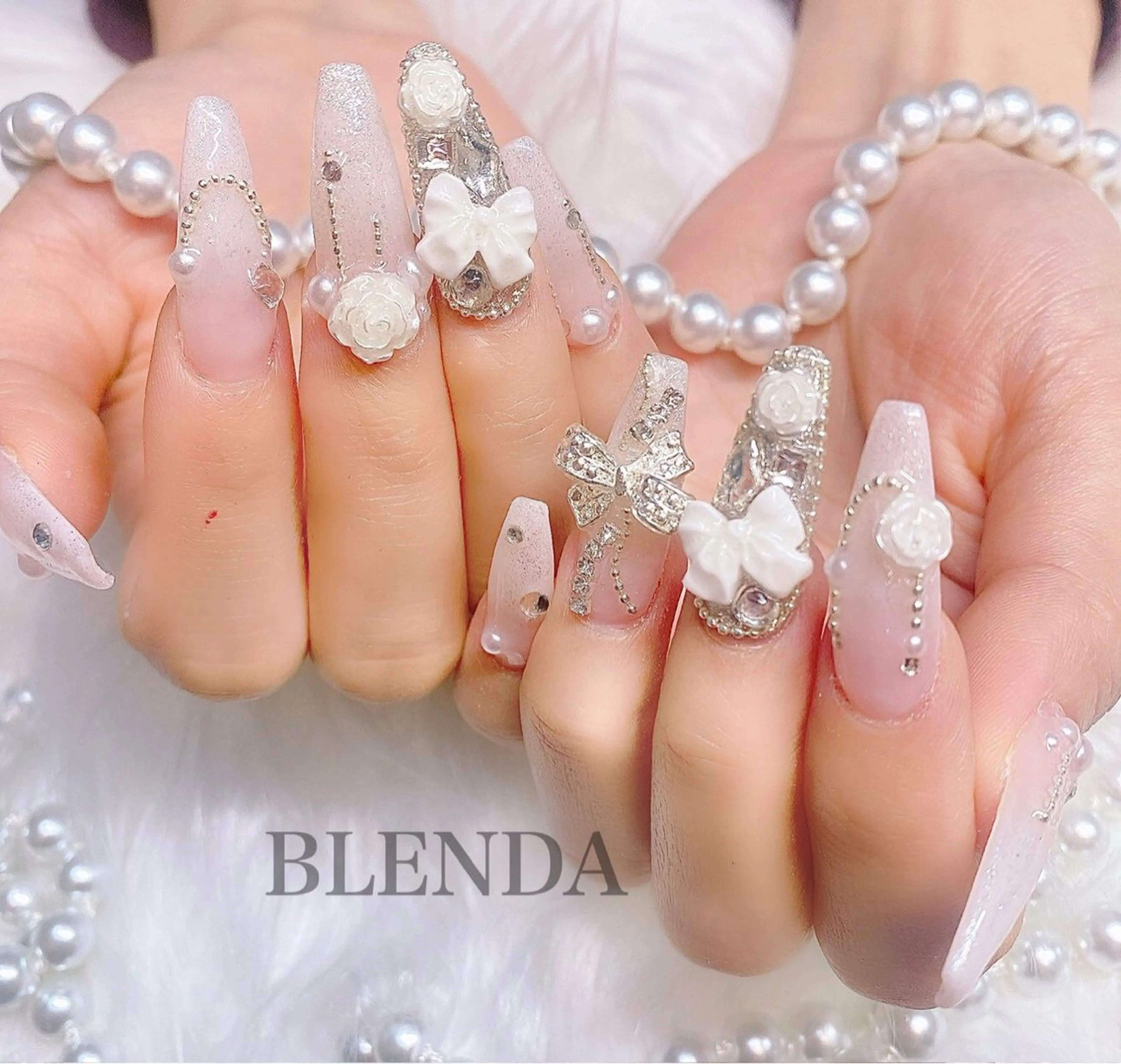 ネイル BLENDA所属・BLENDA 【ブレンダ】のネイルデザイン