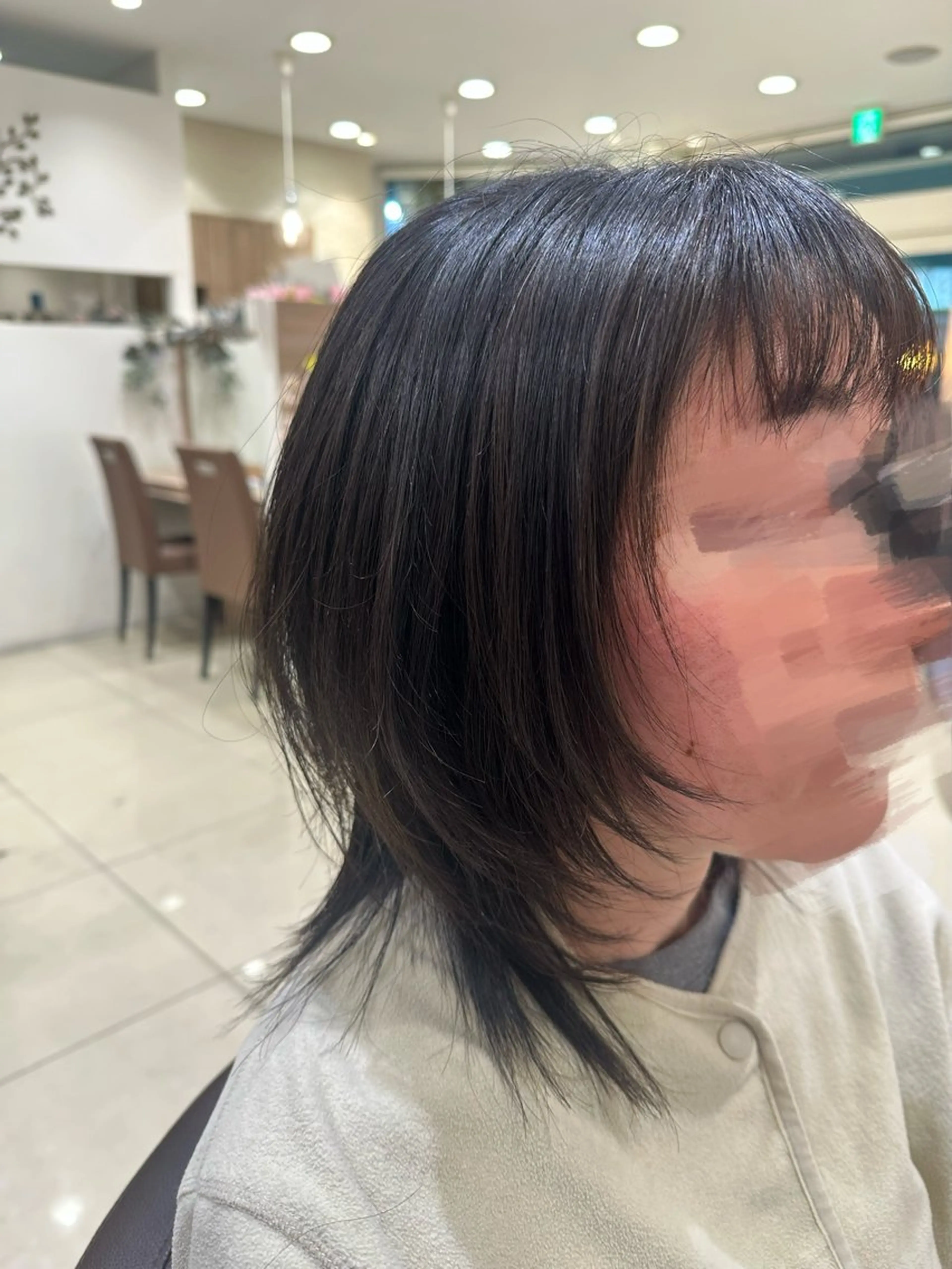 ミディアム 顔まわりレイヤー 顔周りカット レイヤーカット カット Miyu🦄ash メンズカット/まつげのヘアスタイル