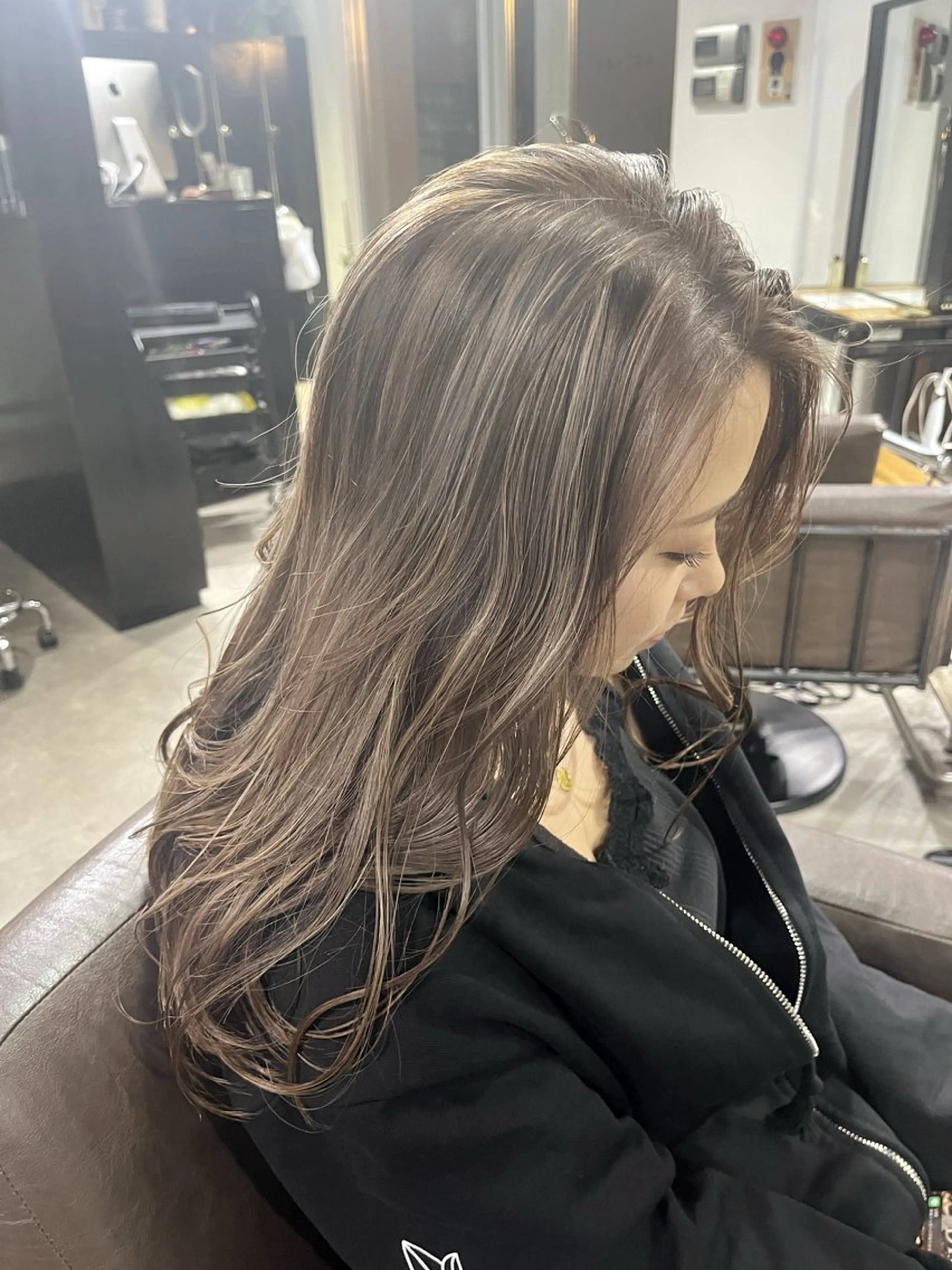 ロング ハイライト 山影✨バレイヤージュ ハイライト✨メンズ◎のヘアスタイル