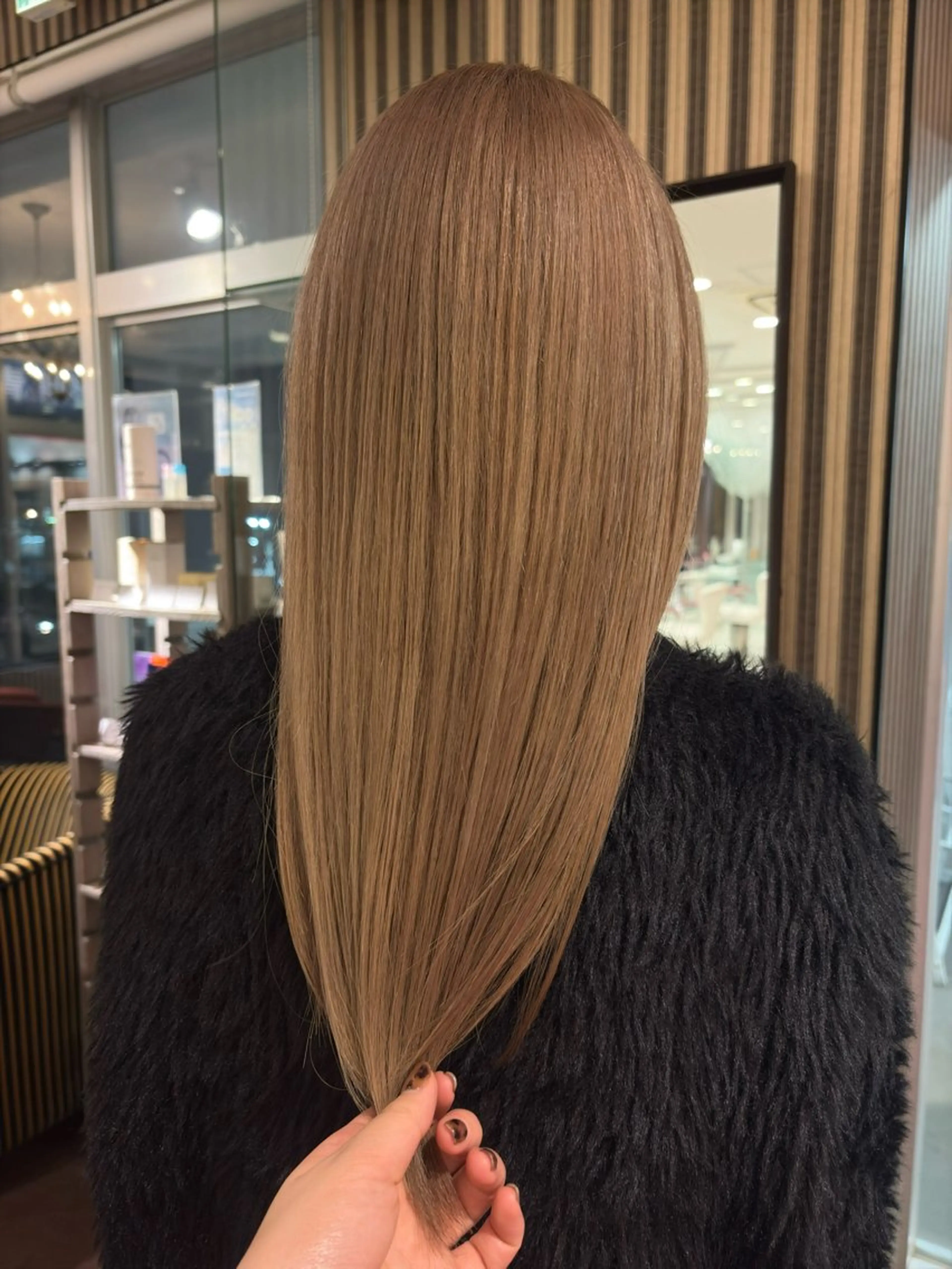 カラー ヘアカラー 中山 千優のヘアスタイル