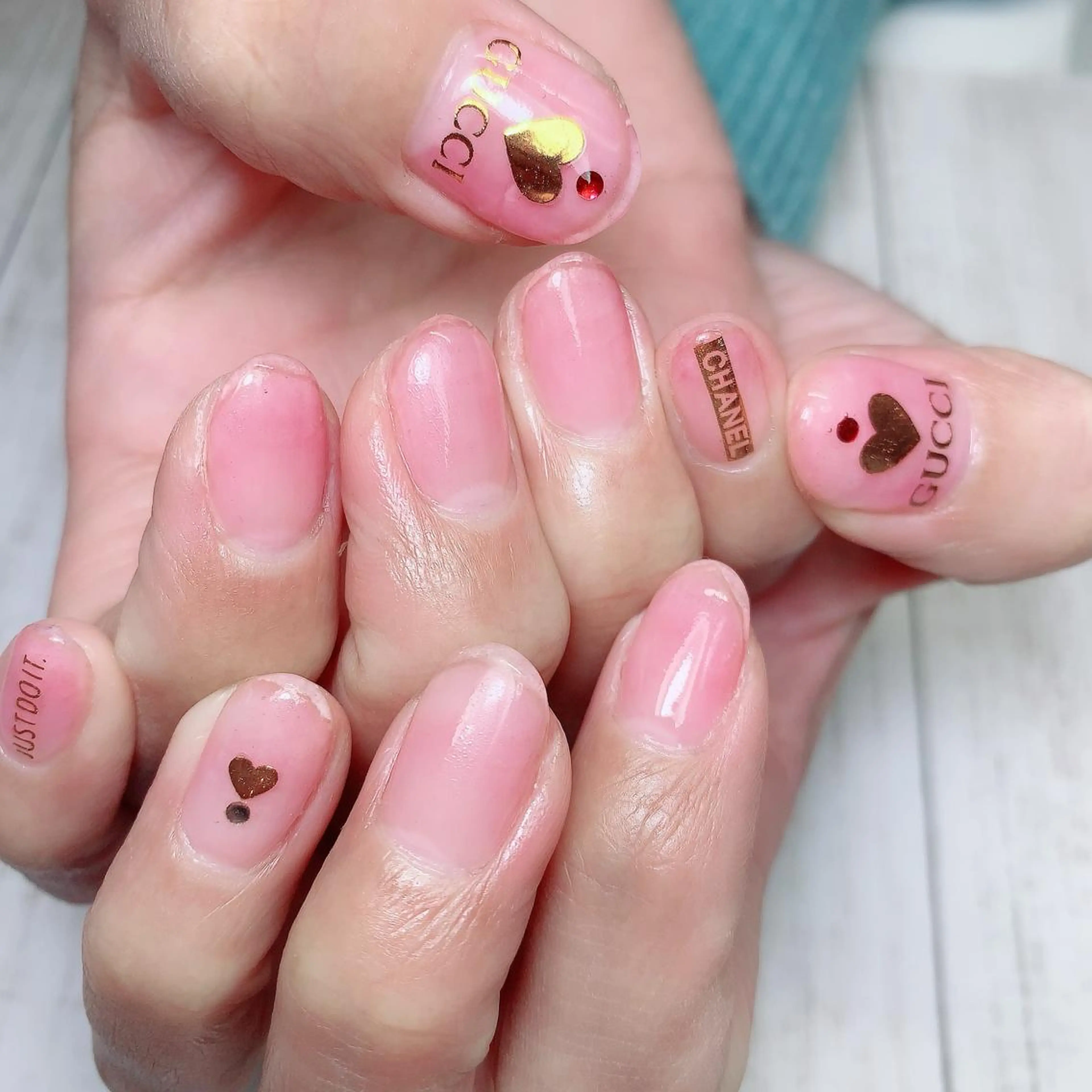 ネイル es nailのネイルデザイン