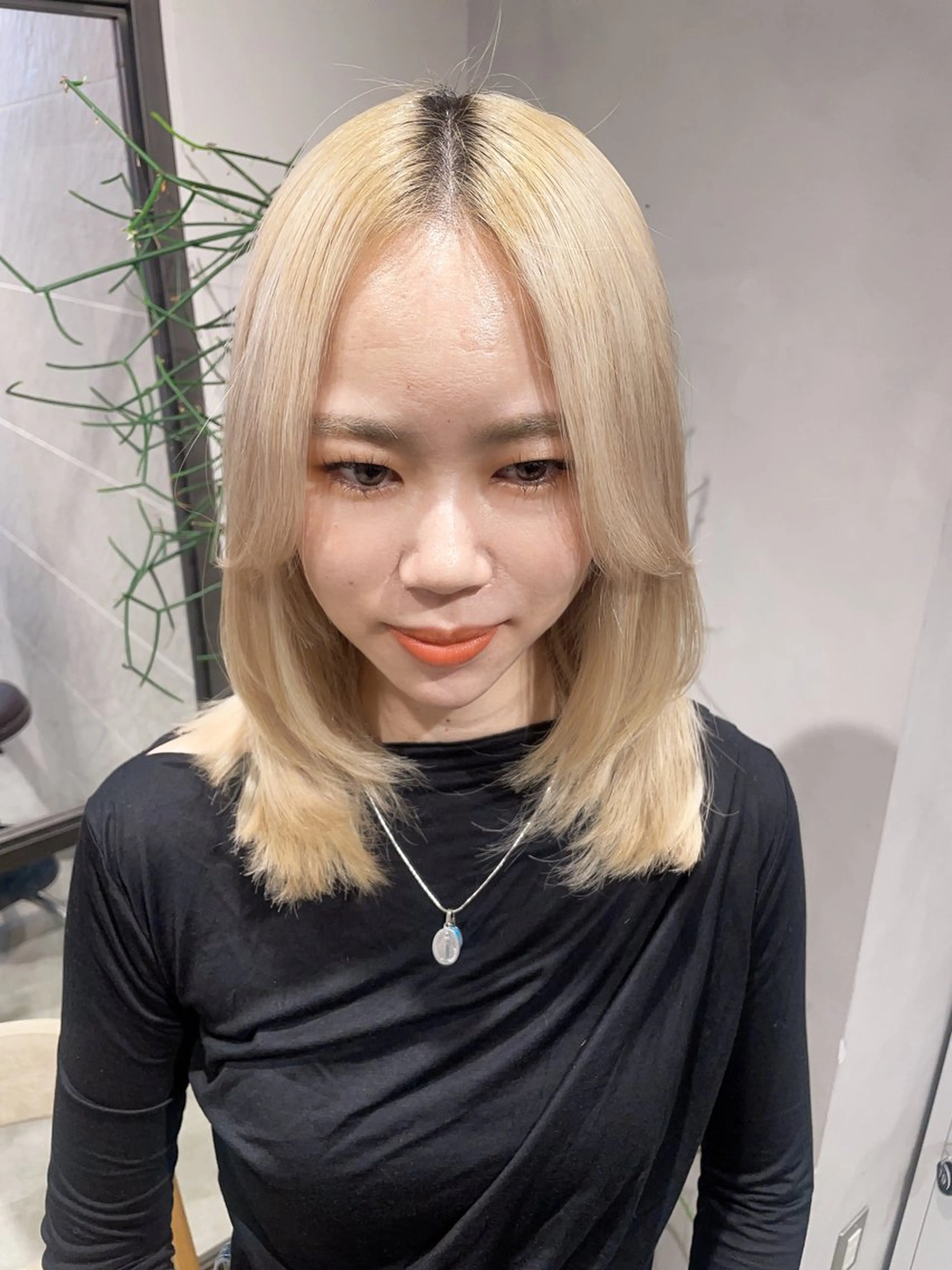 ミディアム 透明感カラー✨艶髪 制作🌱山根あゆみのヘアスタイル