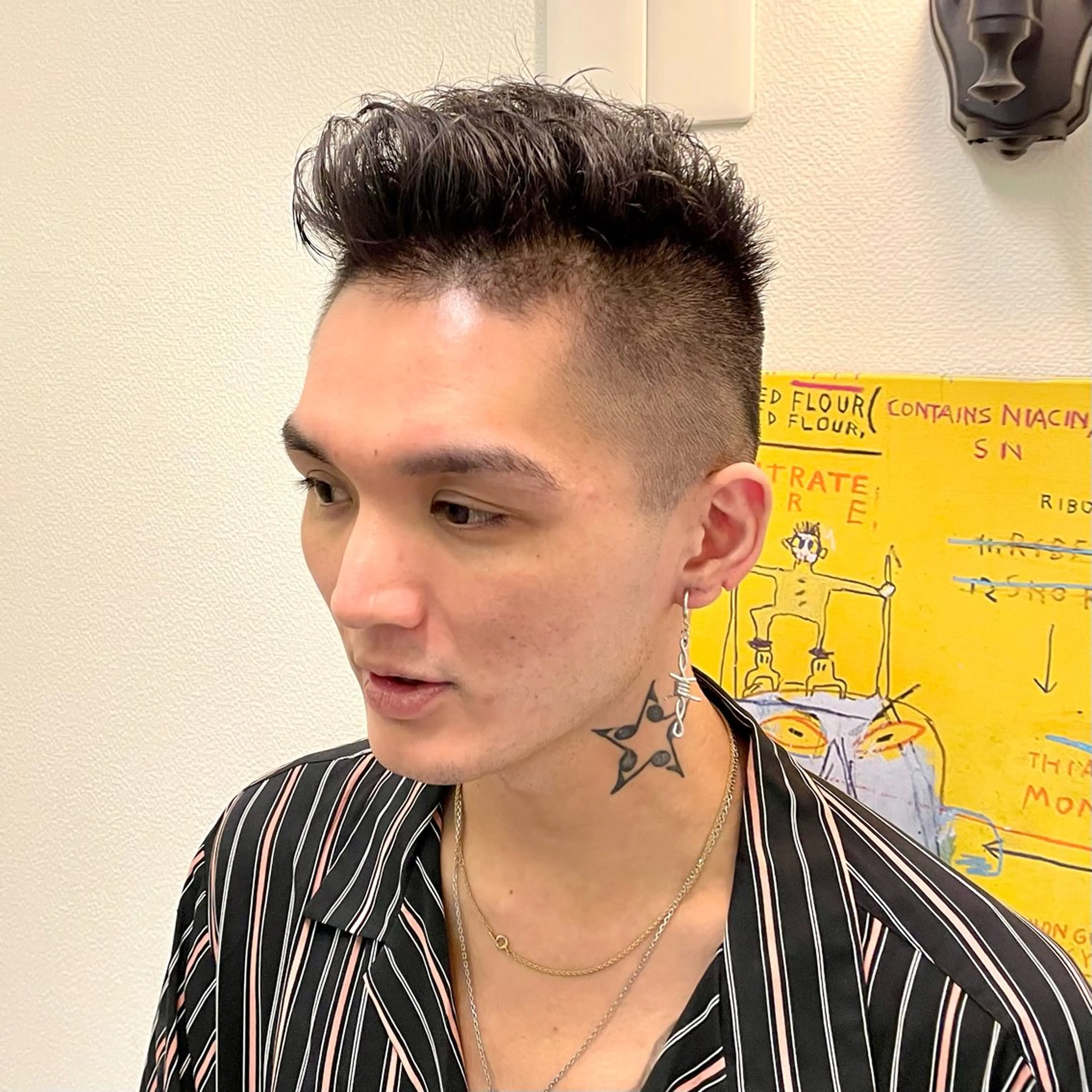 メンズ フェードカット カット スパイキーショート 大人パーマ 丸山のヘアスタイル