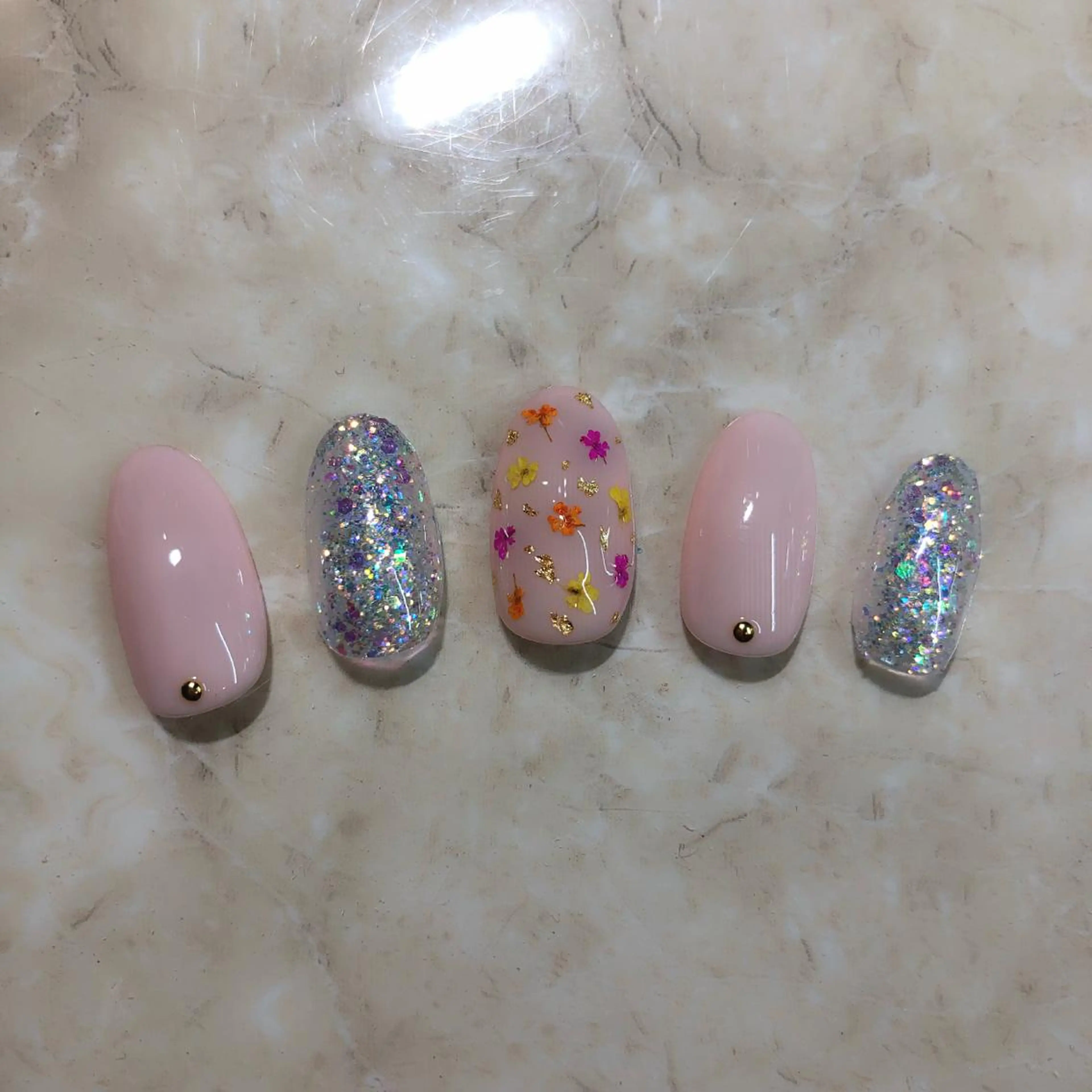 ネイル ラメ(グリッター) ピンク 木村 瑞希のネイルデザイン