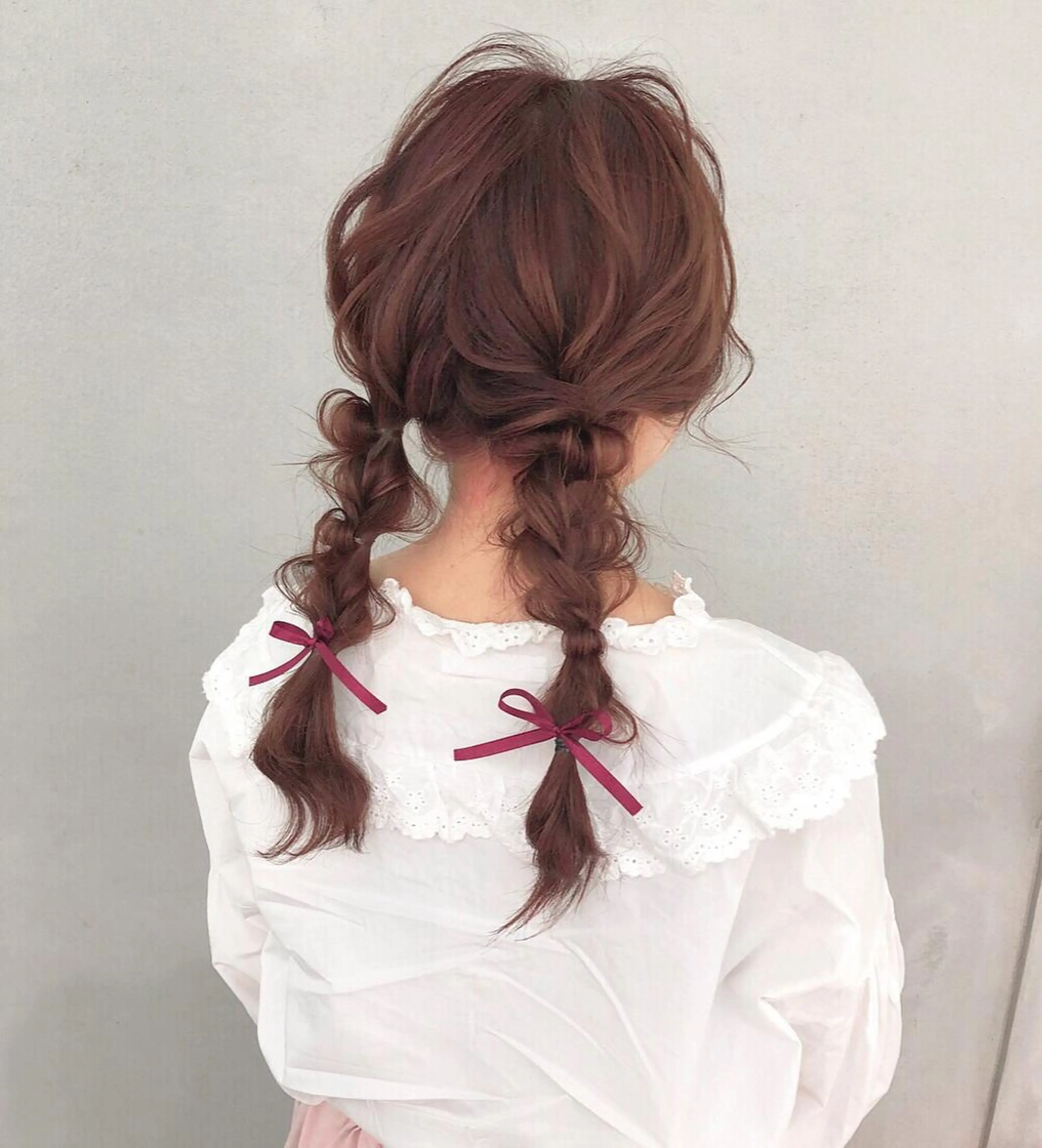 セミロング カラー ヘアアレンジ ツインテール ピンクカラー autre所属・大久保 ひでなりのヘアスタイル