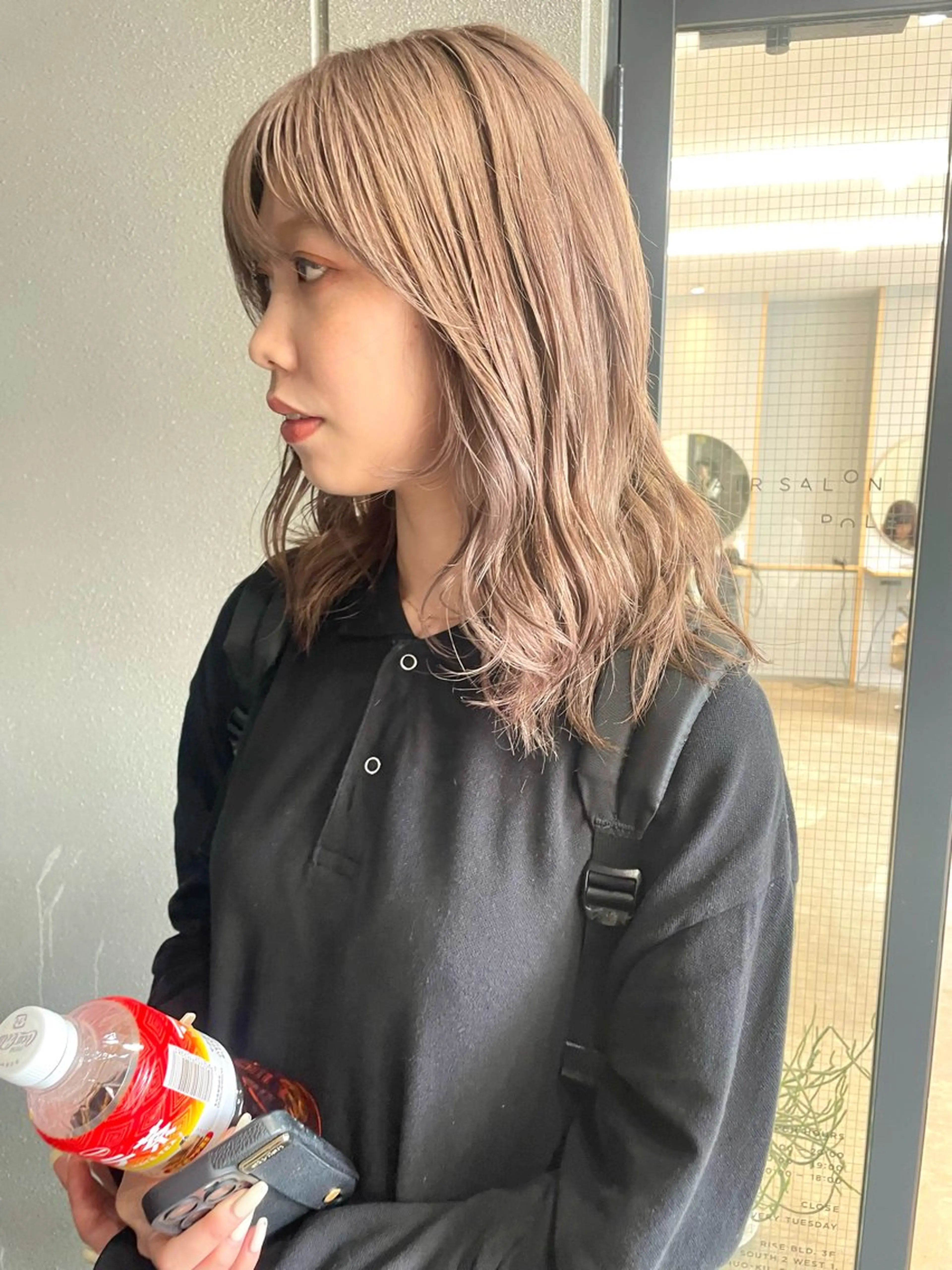 ミディアム カラー pole所属・【pole】 minaのヘアスタイル