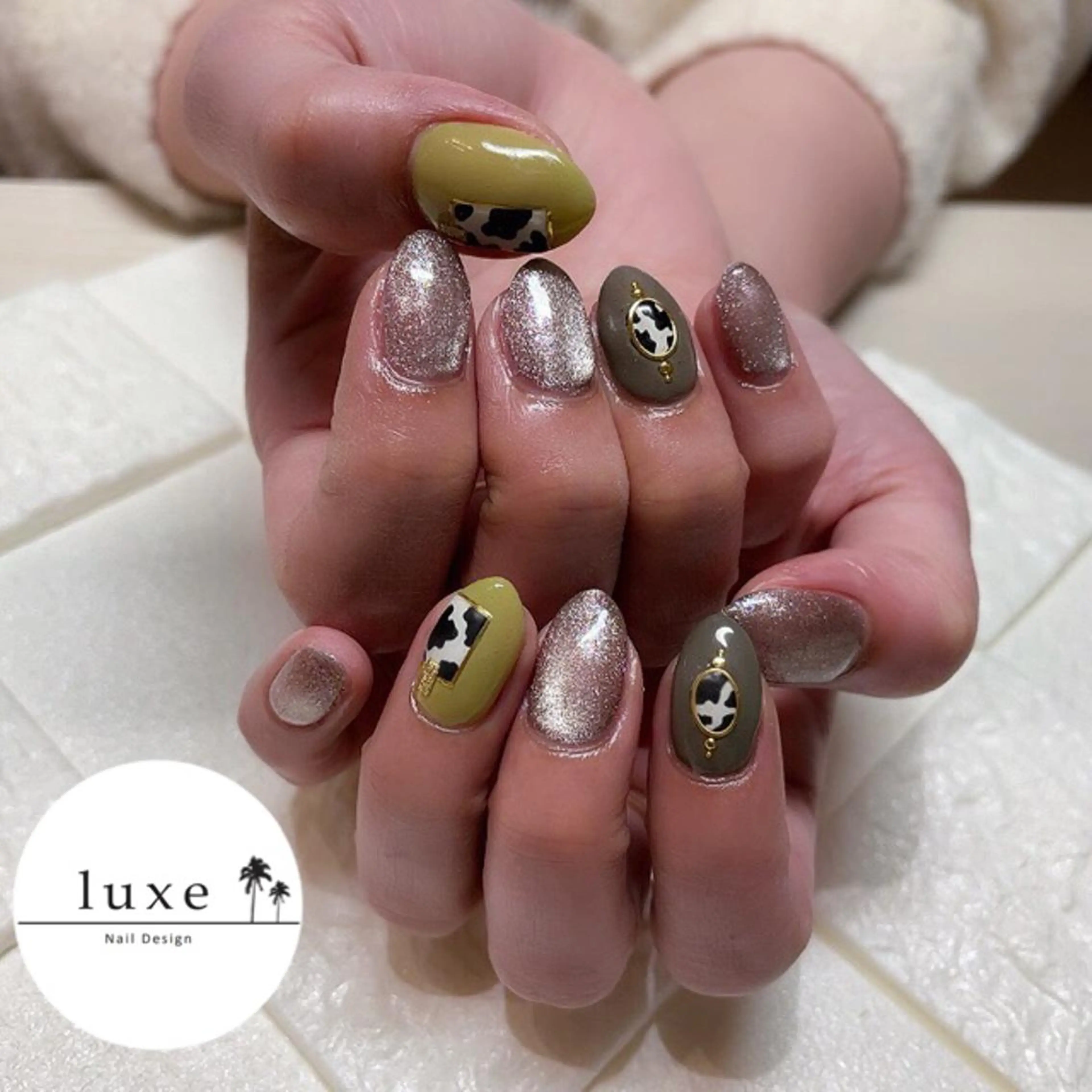 ネイル luxe NailDesignのネイルデザイン