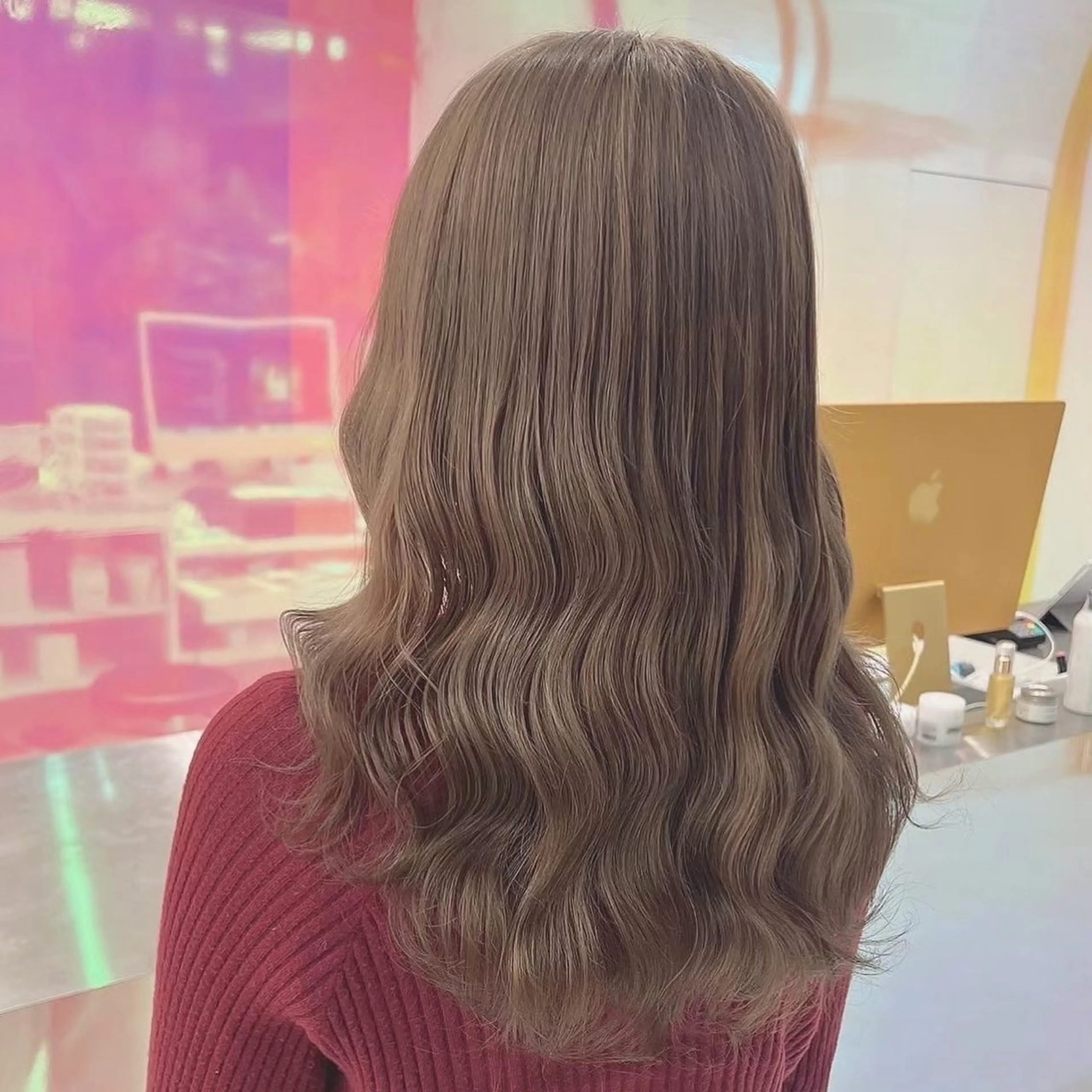 セミロング カラー ヘアアレンジ ヘアカラー ブリーチボブNo.1 🥇/KOHEIのヘアスタイル