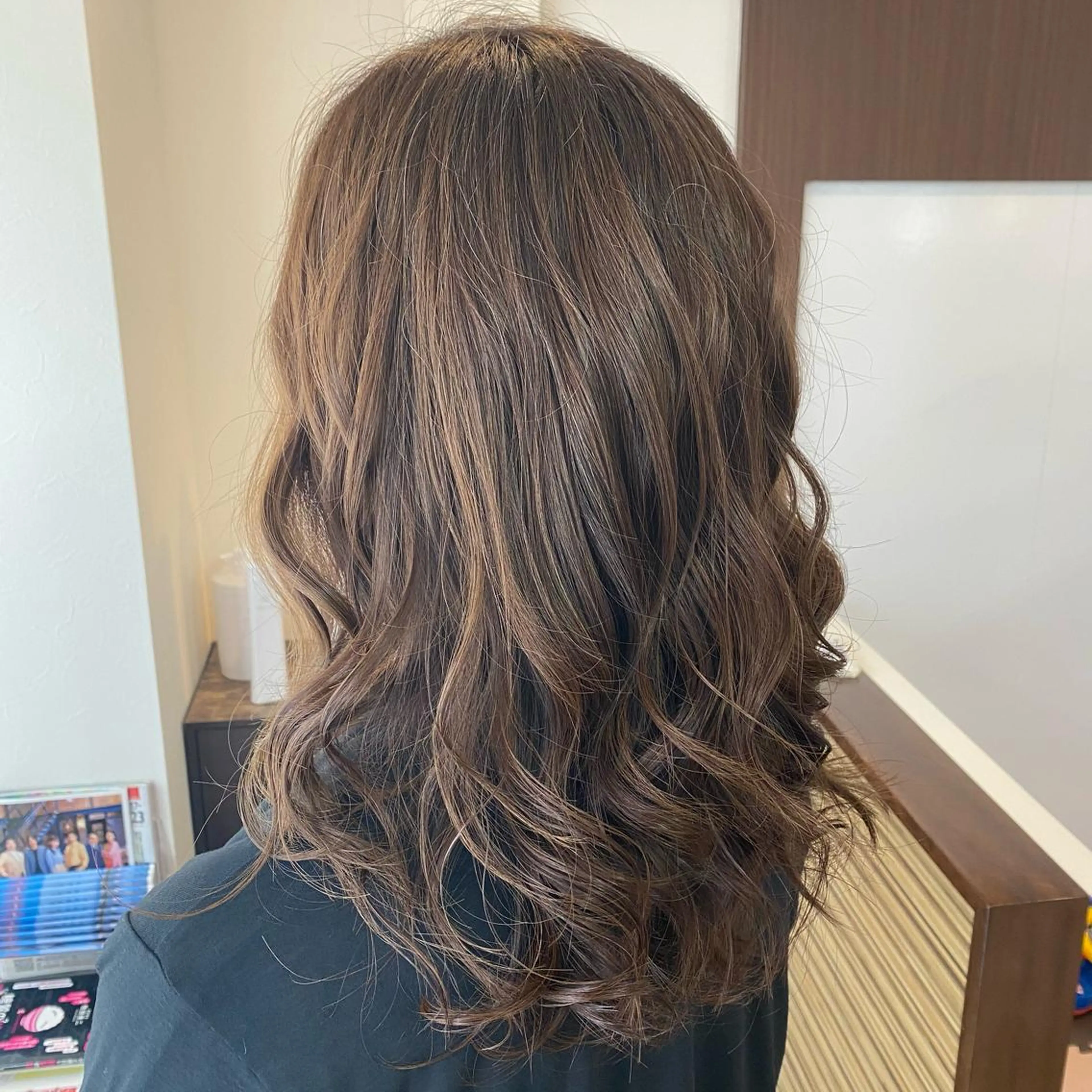 ロング カラー 堀内 七海のヘアスタイル