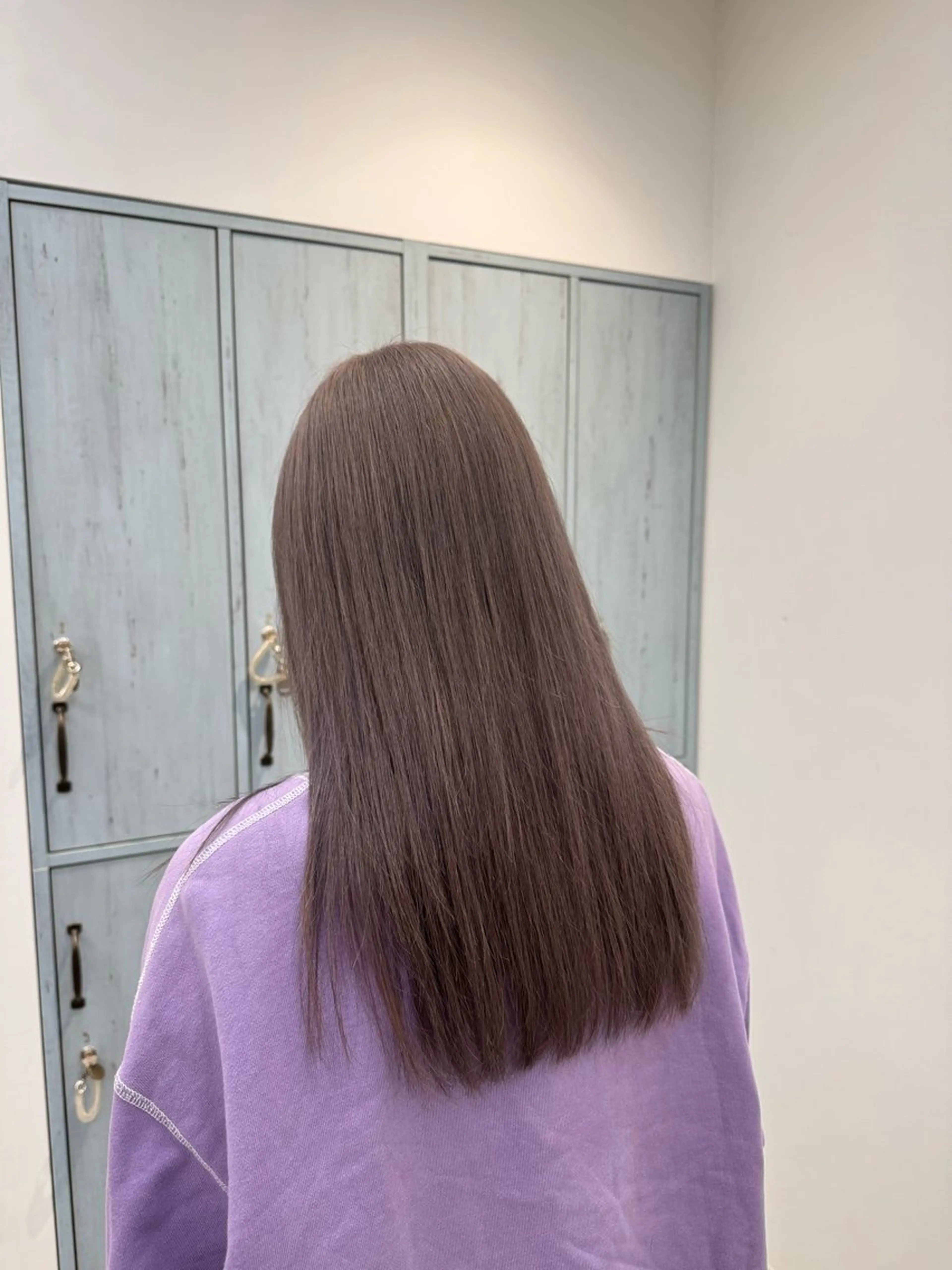 セミロング カラー セミロングパーマ バレイヤージュ ベージュカラー ブリーチ ブロンド hono🐬カラー 特化/ハイトーンのヘアスタイル