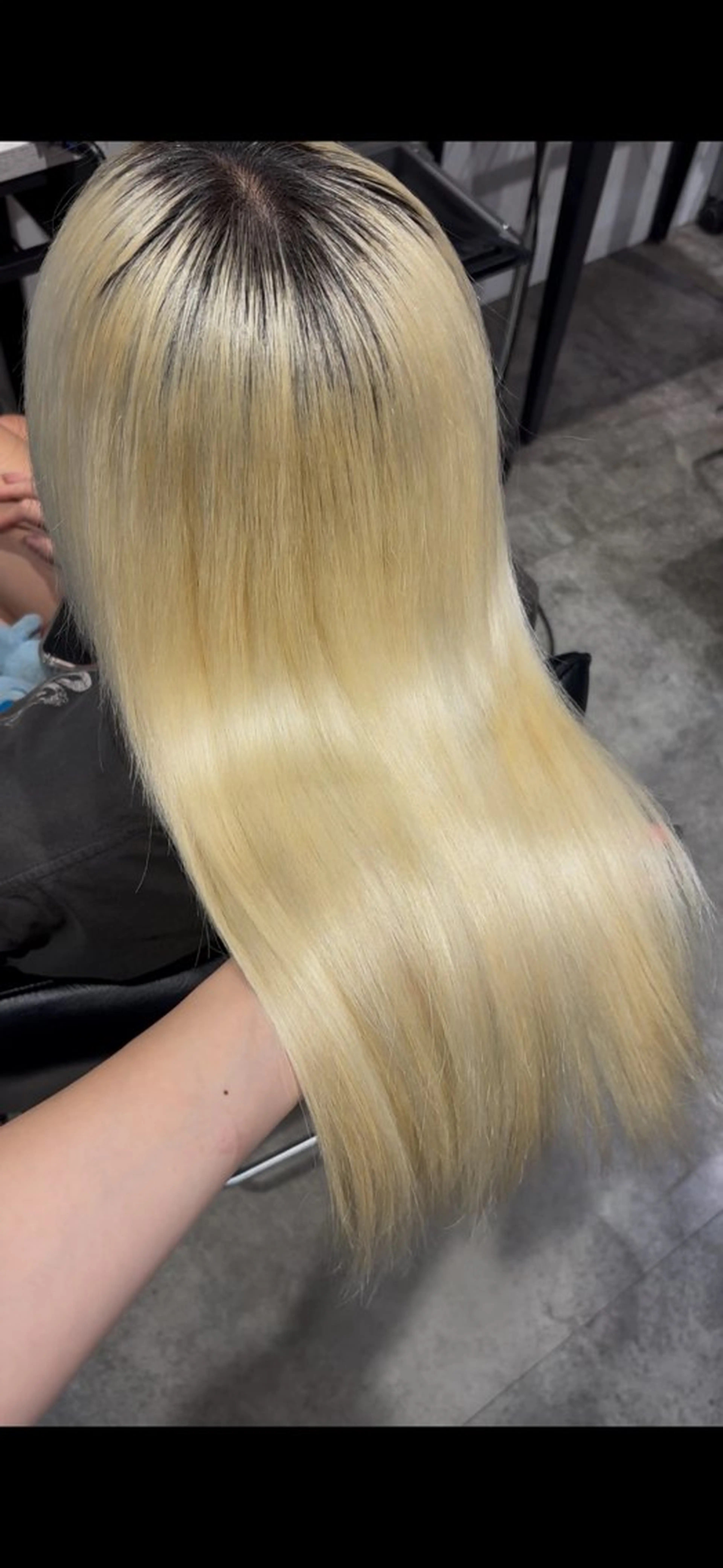 セミロング 髪質改善 韓国風ヘア トリートメント トリートメント ダメージレス艶カラー MISAKI🦋のヘアスタイル