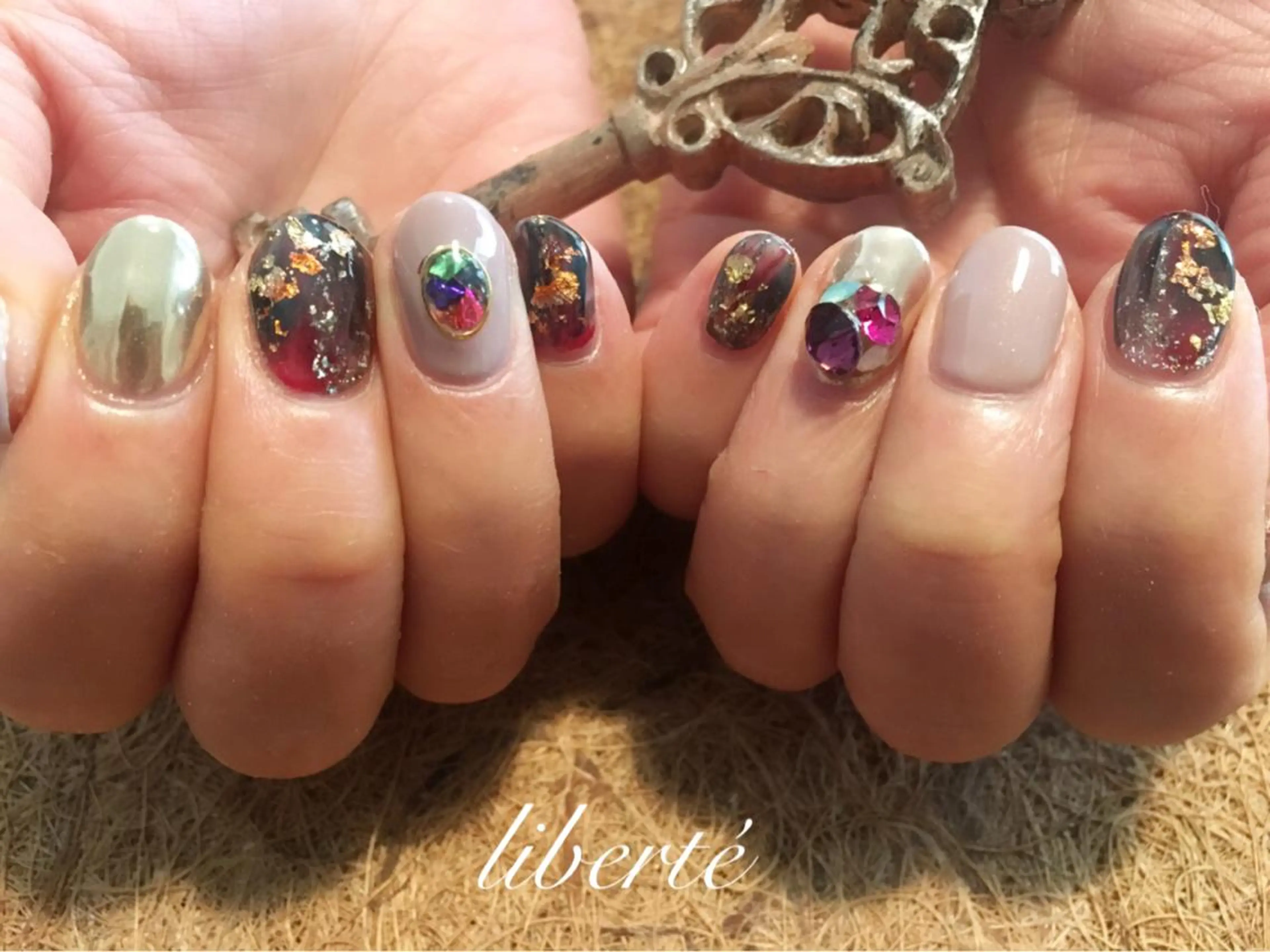 ネイル liberté (リベルテ)のネイルデザイン