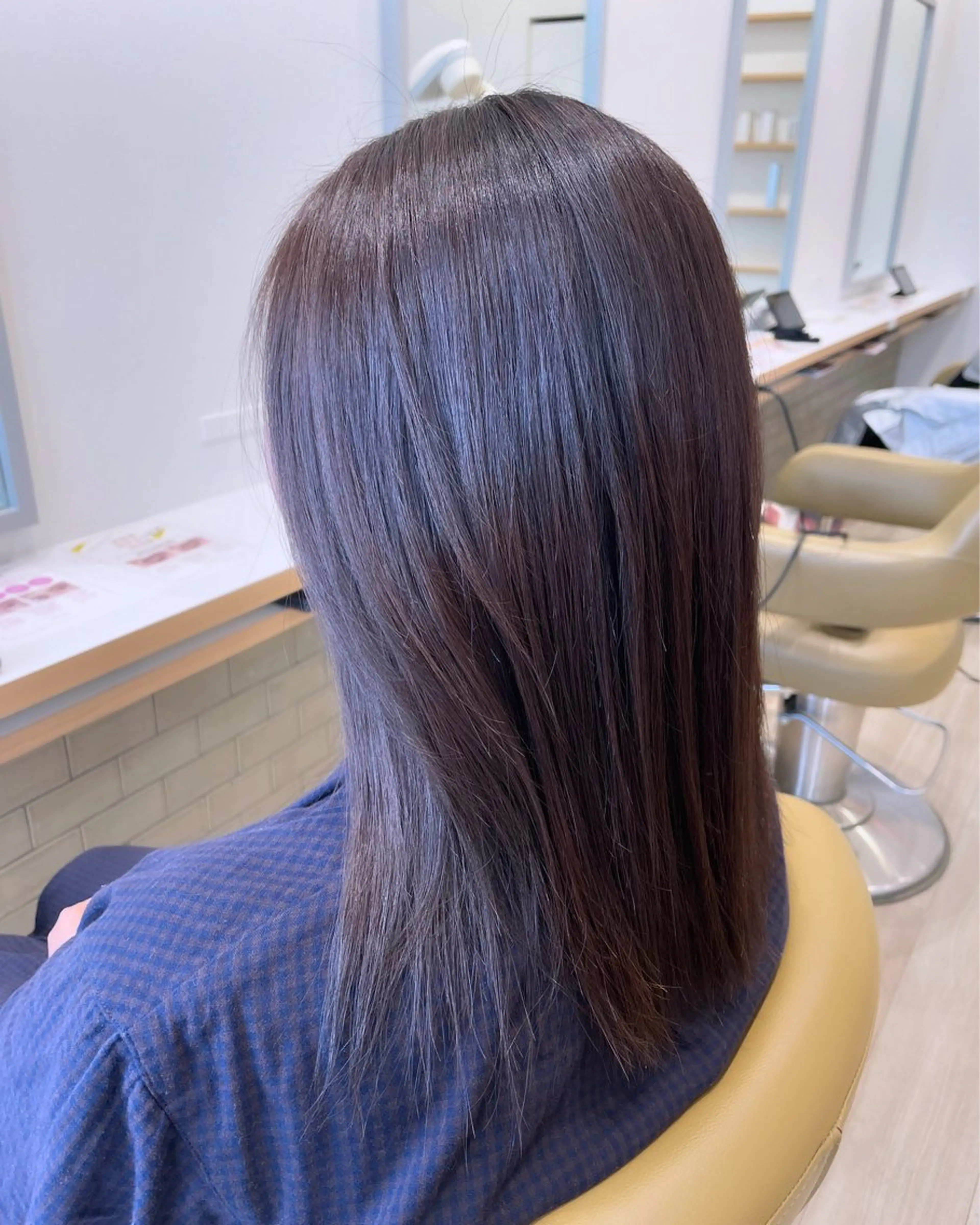 セミロング ルクール上越店　黒石 智加子のヘアスタイル