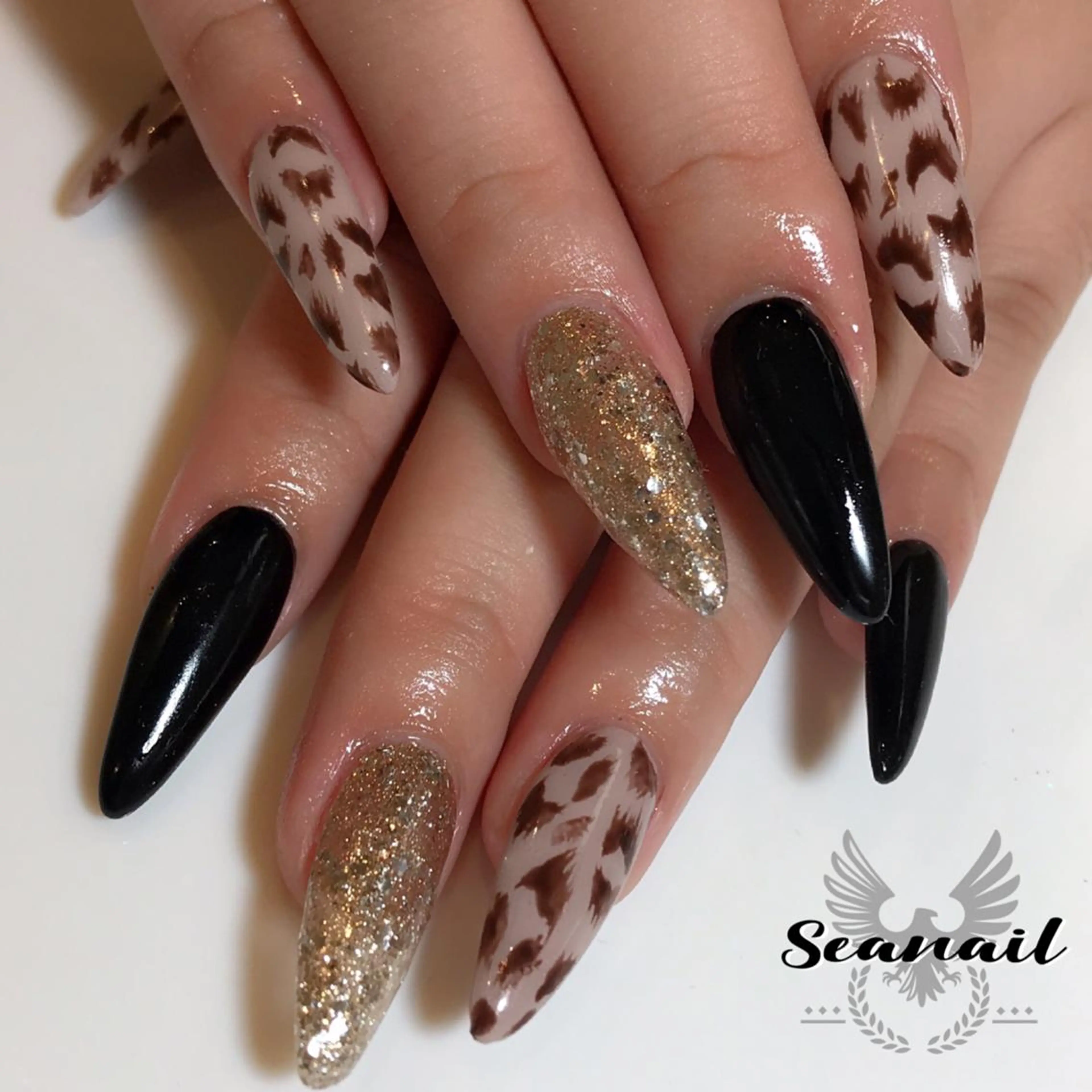 スカルプワンカラーorデザイン定額(オフあり)の写真