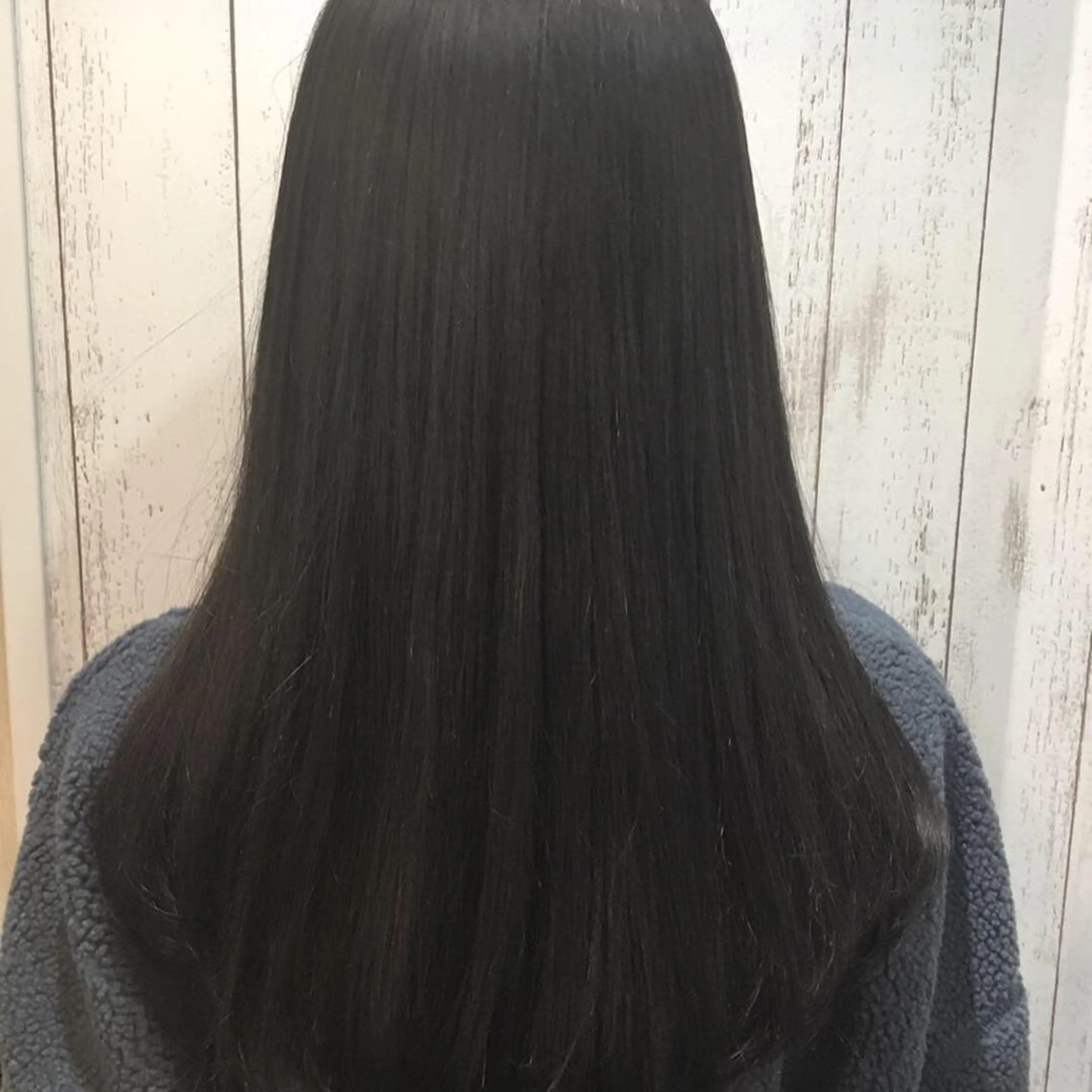 ロング カラー パーマ embrace エンブレイスのヘアスタイル