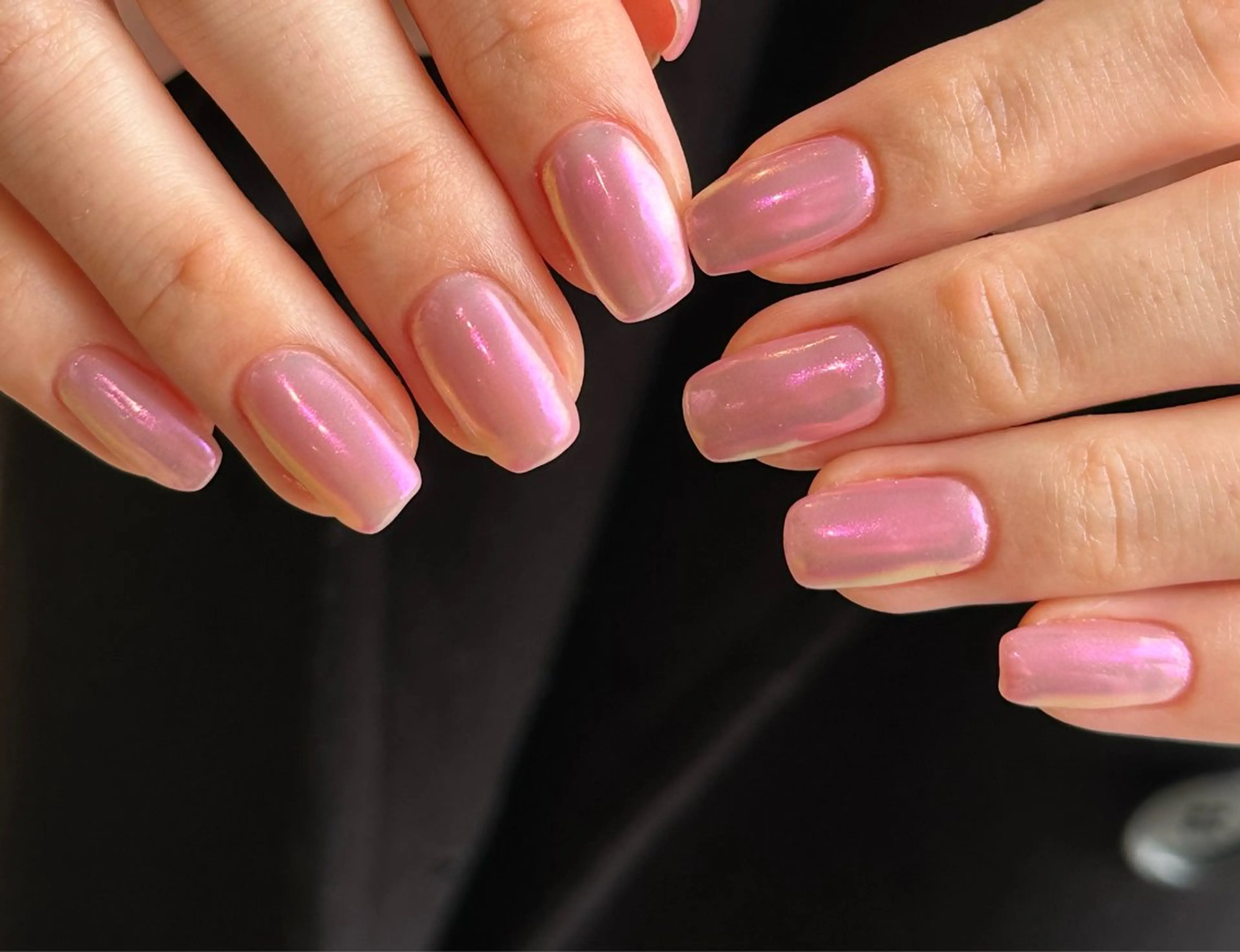 ネイル ミラーネイル ピンク 春ネイル ハンドネイル エムスラッシュセンター南sol所属・kano🫧 指名No.1💫のネイルデザイン