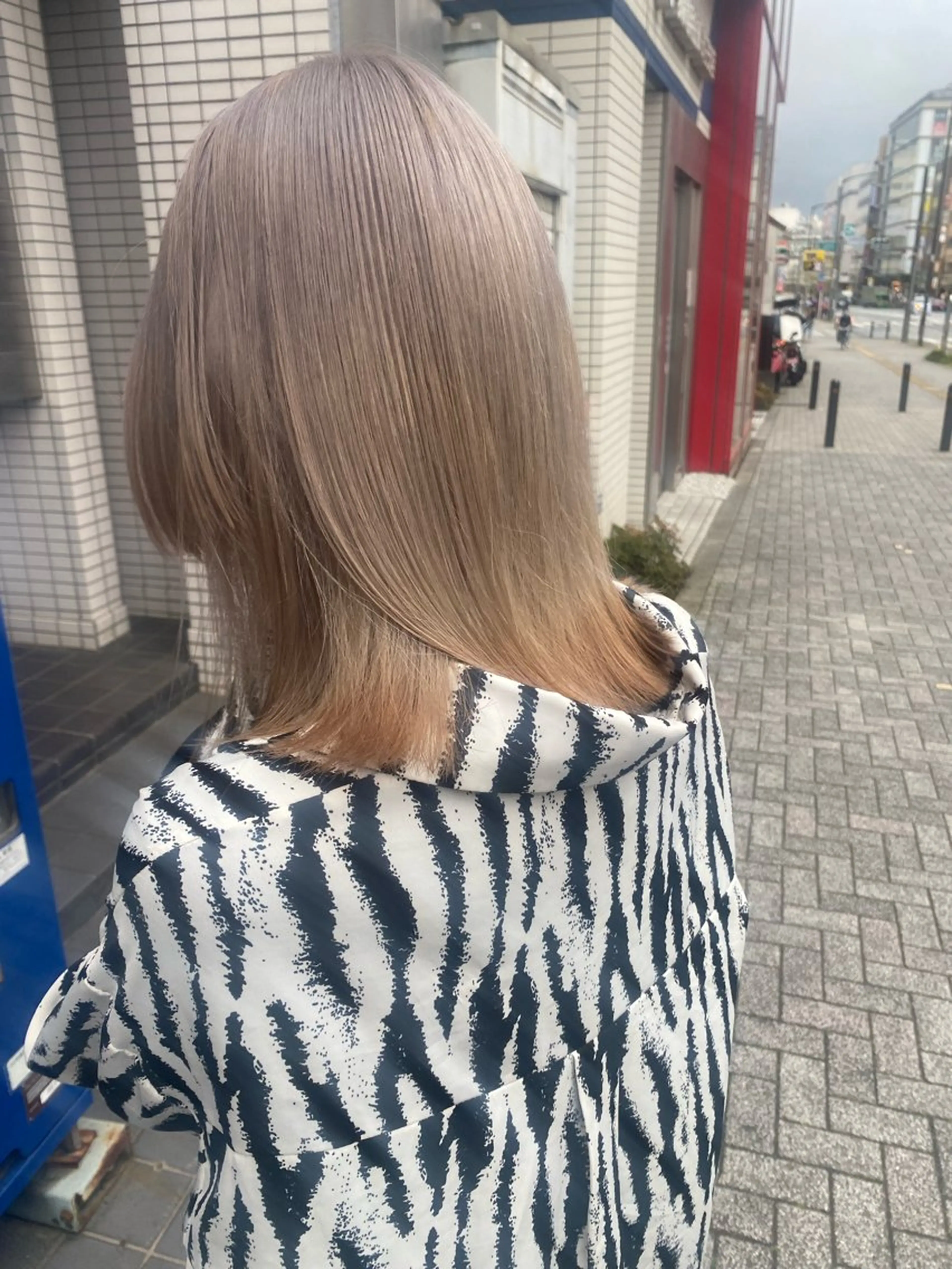 ⭐️11月限定スペシャルクーポン⭐️カット+オーガニックカラー+トリートメント⭐️7000円の写真