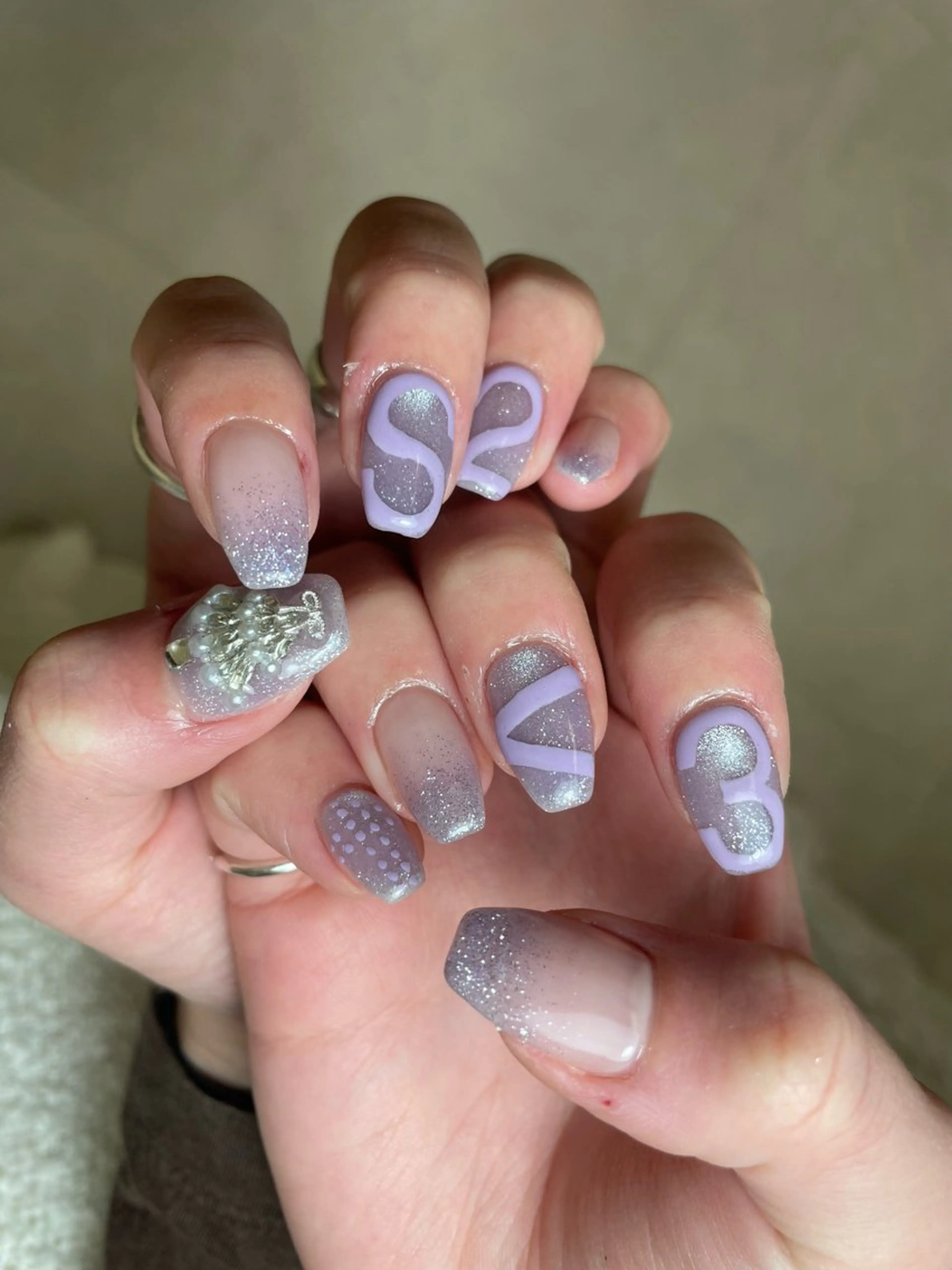 ネイル ハンドネイル Hisaka Mikiのネイルデザイン