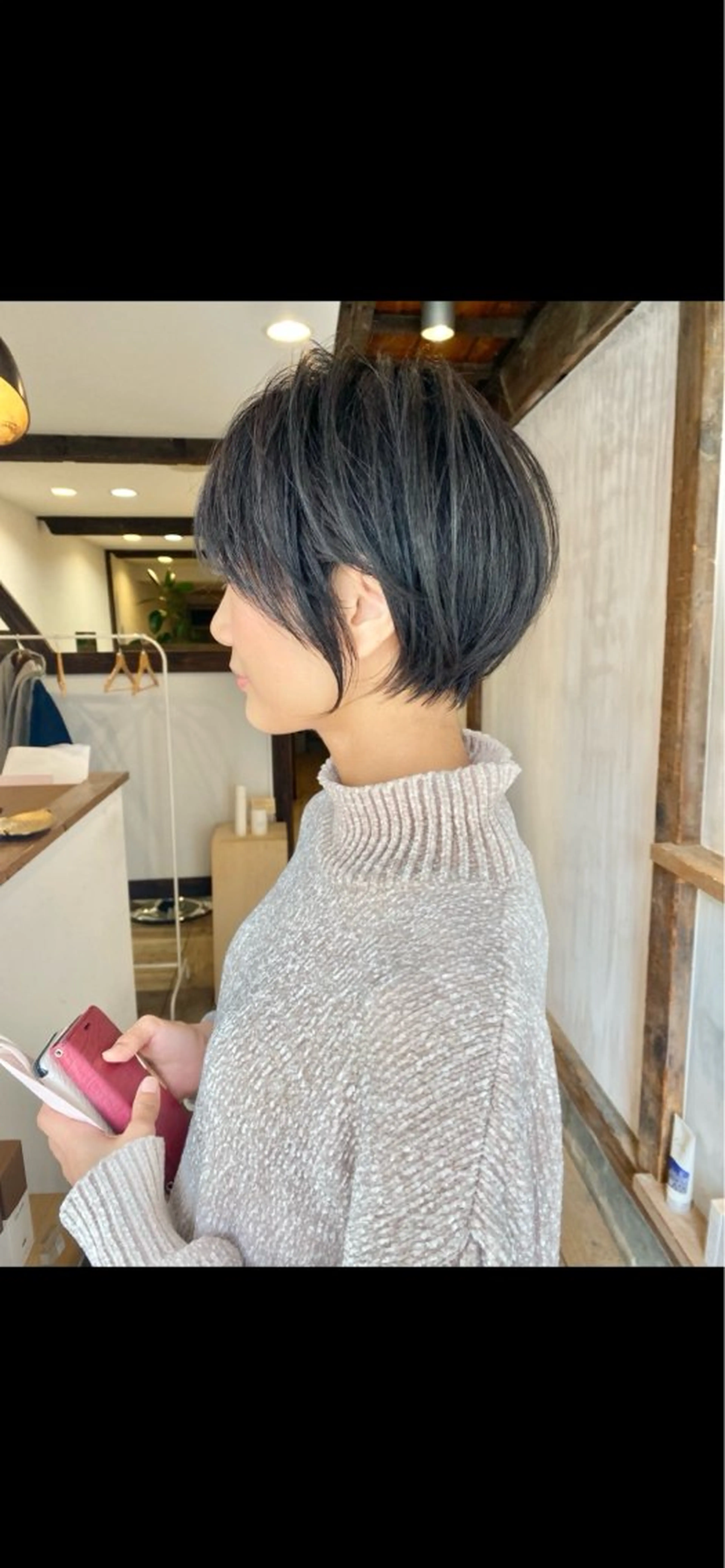 カット＋ワンカラーの写真