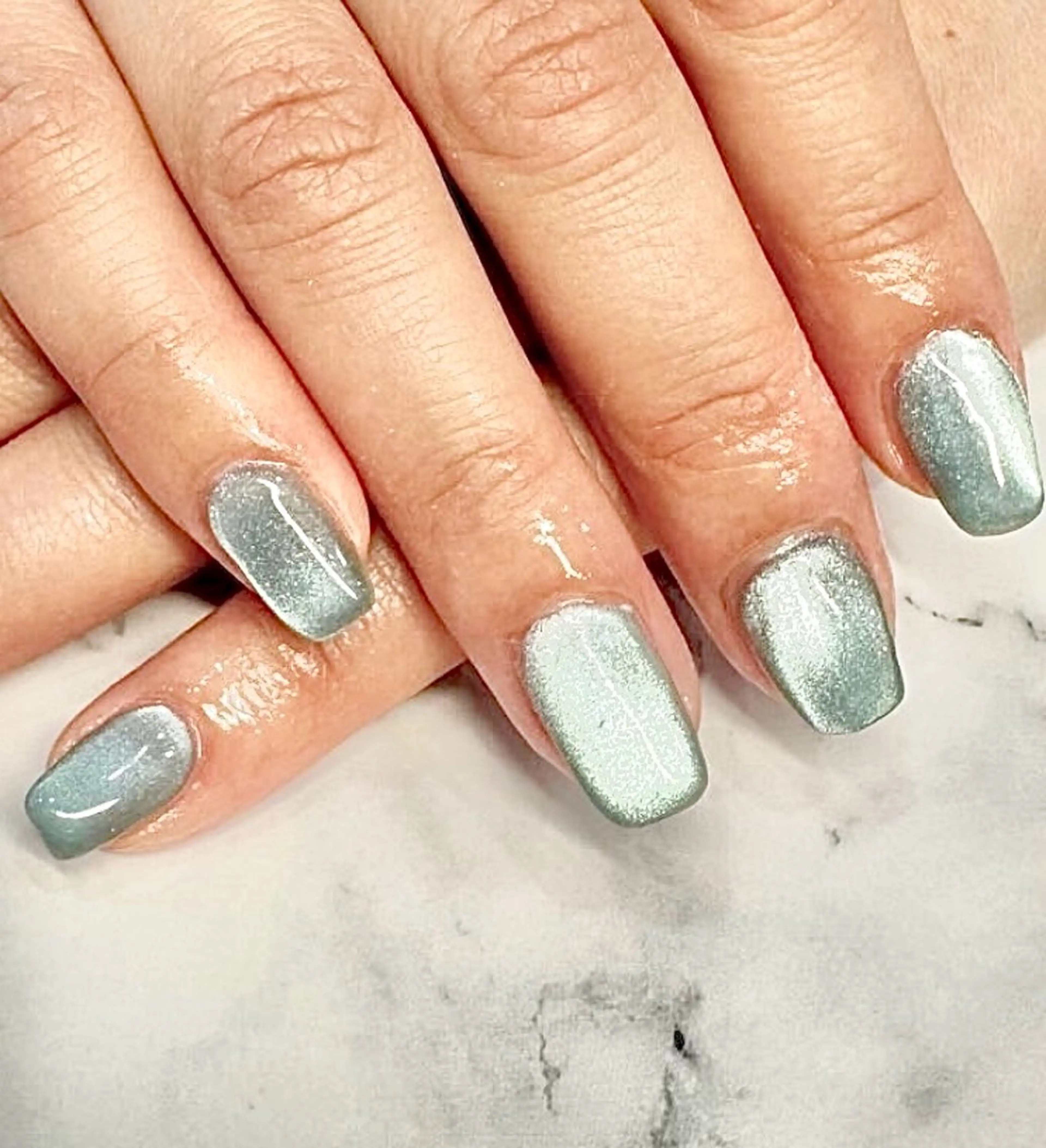 ネイル マグネットネイル ワンカラーネイル Halo Nail 【ハロネイル】のネイルデザイン