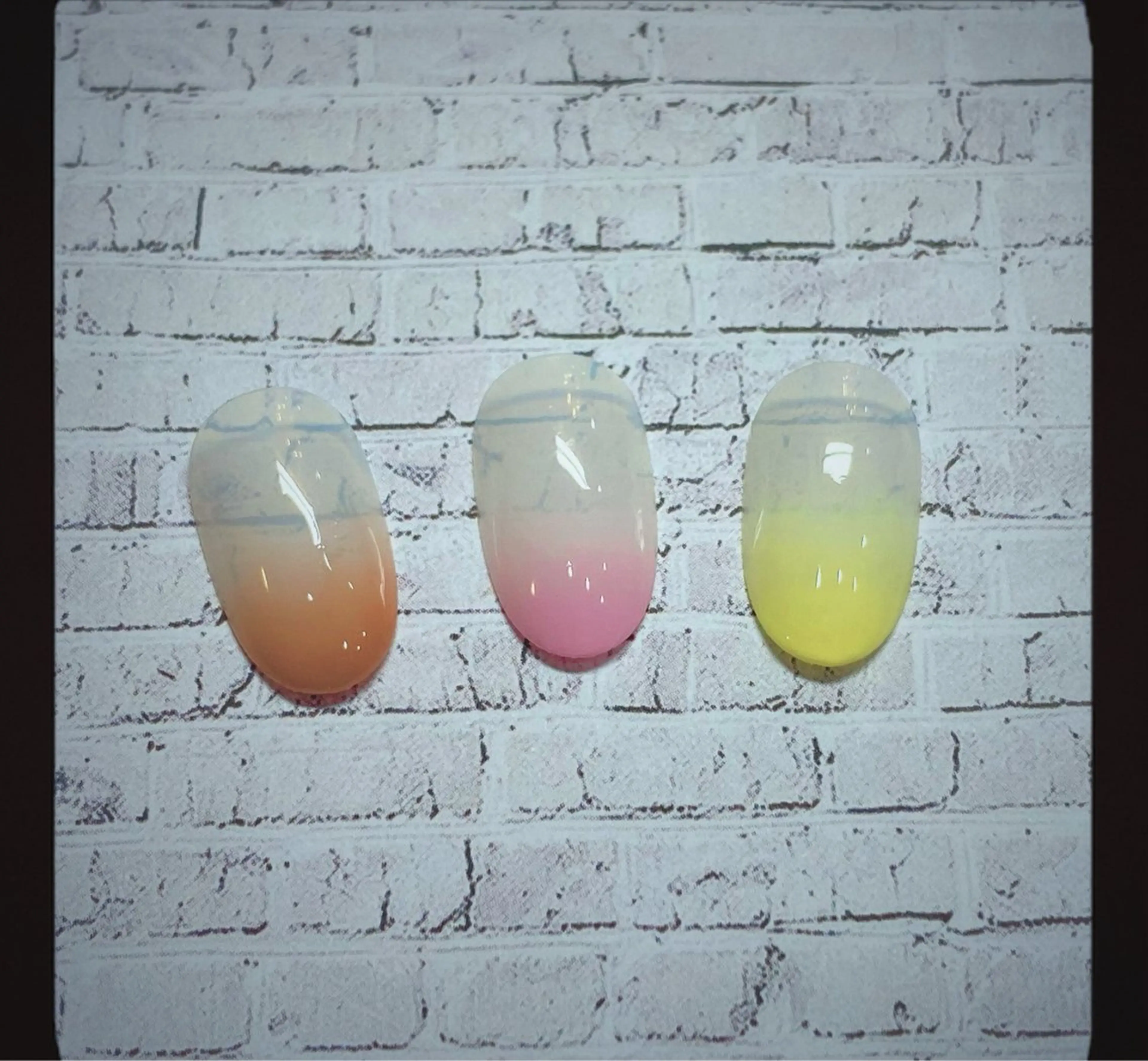 (オフあり🌻)カラーグラデーション🍹の写真