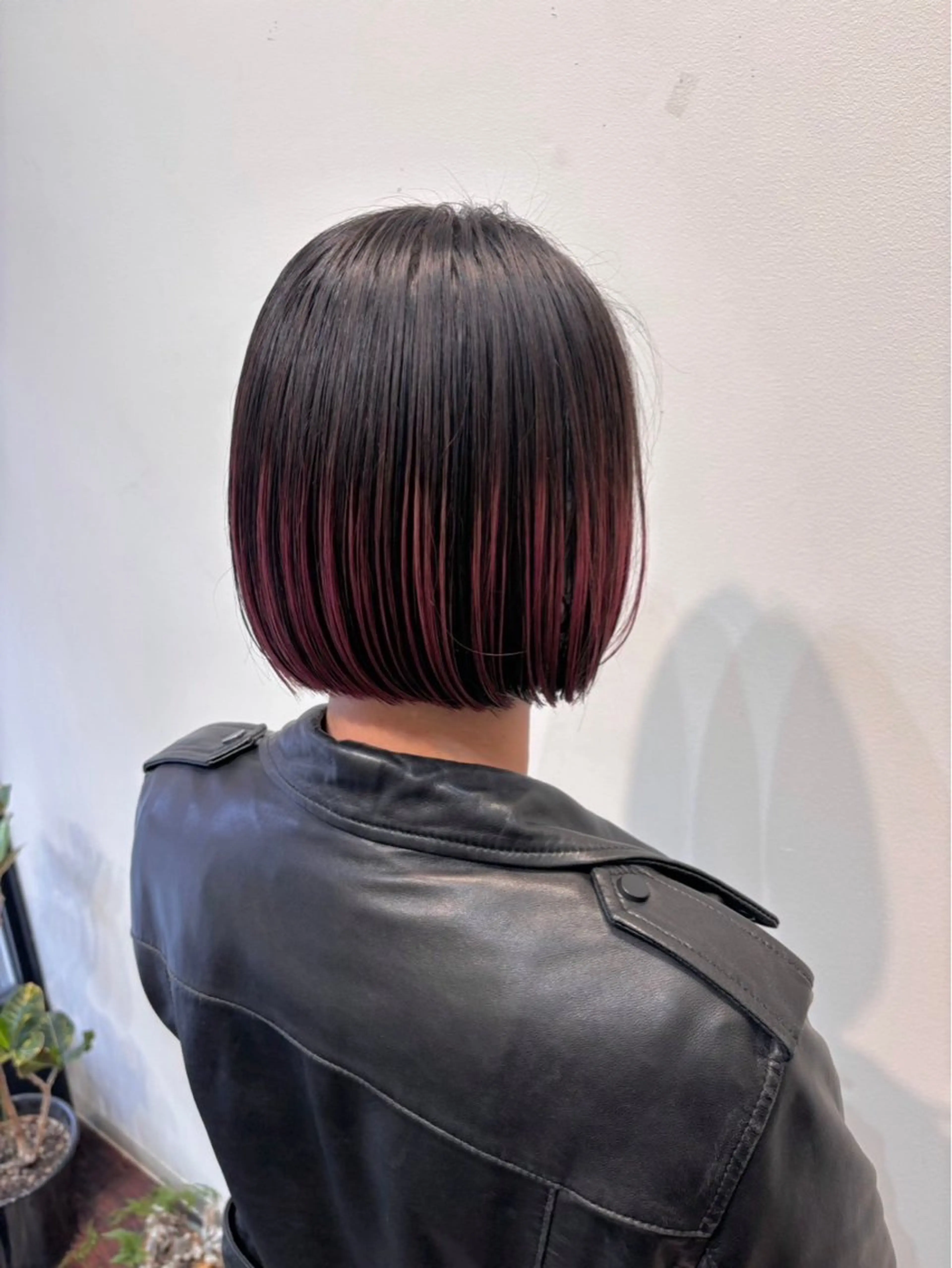 ショート カラー ブリーチ ボブ Sizuk ＆LOAのヘアスタイル