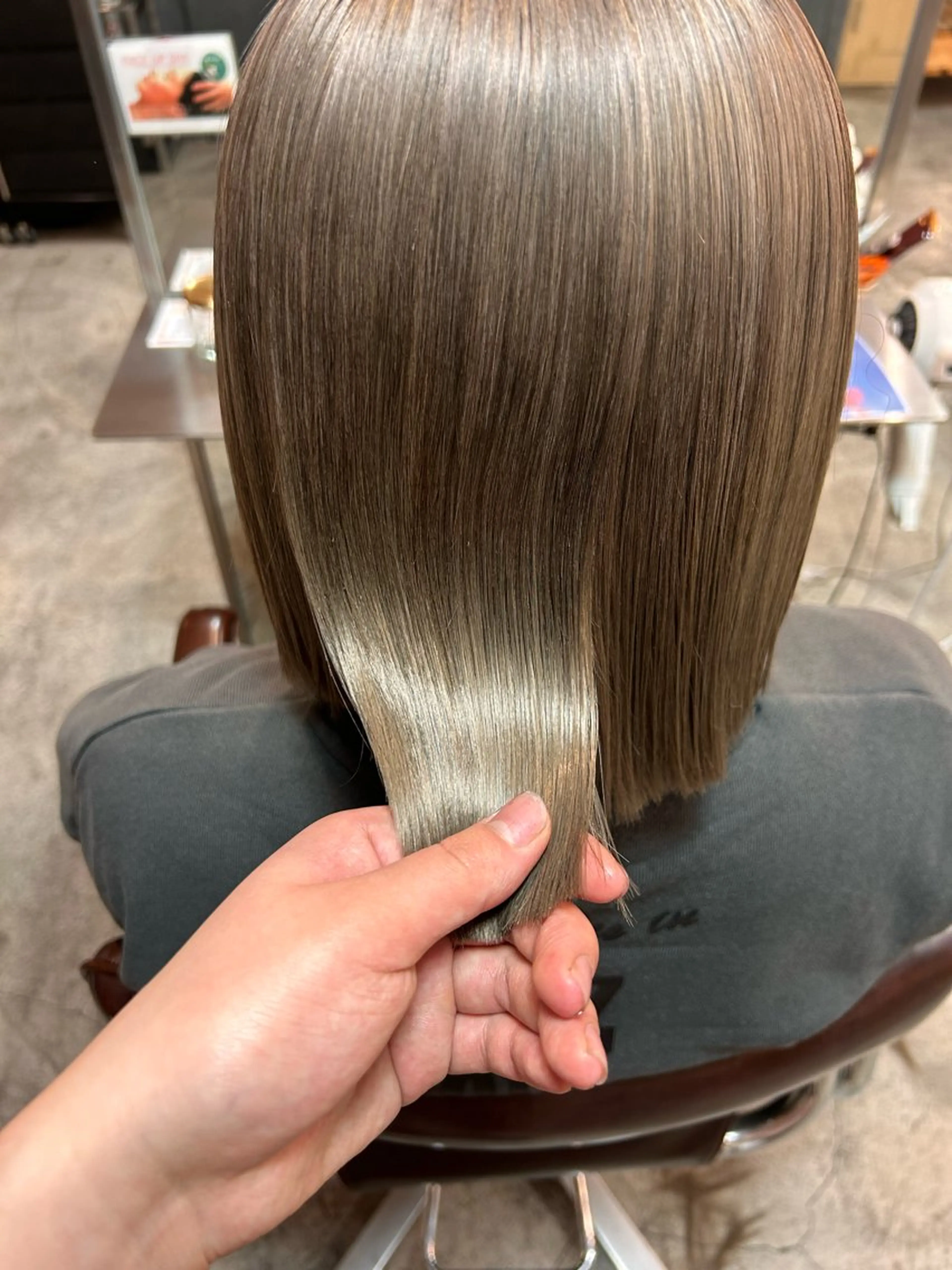 ミディアム カラー ブリーチ トリートメント トリートメント keen 立川のヘアスタイル